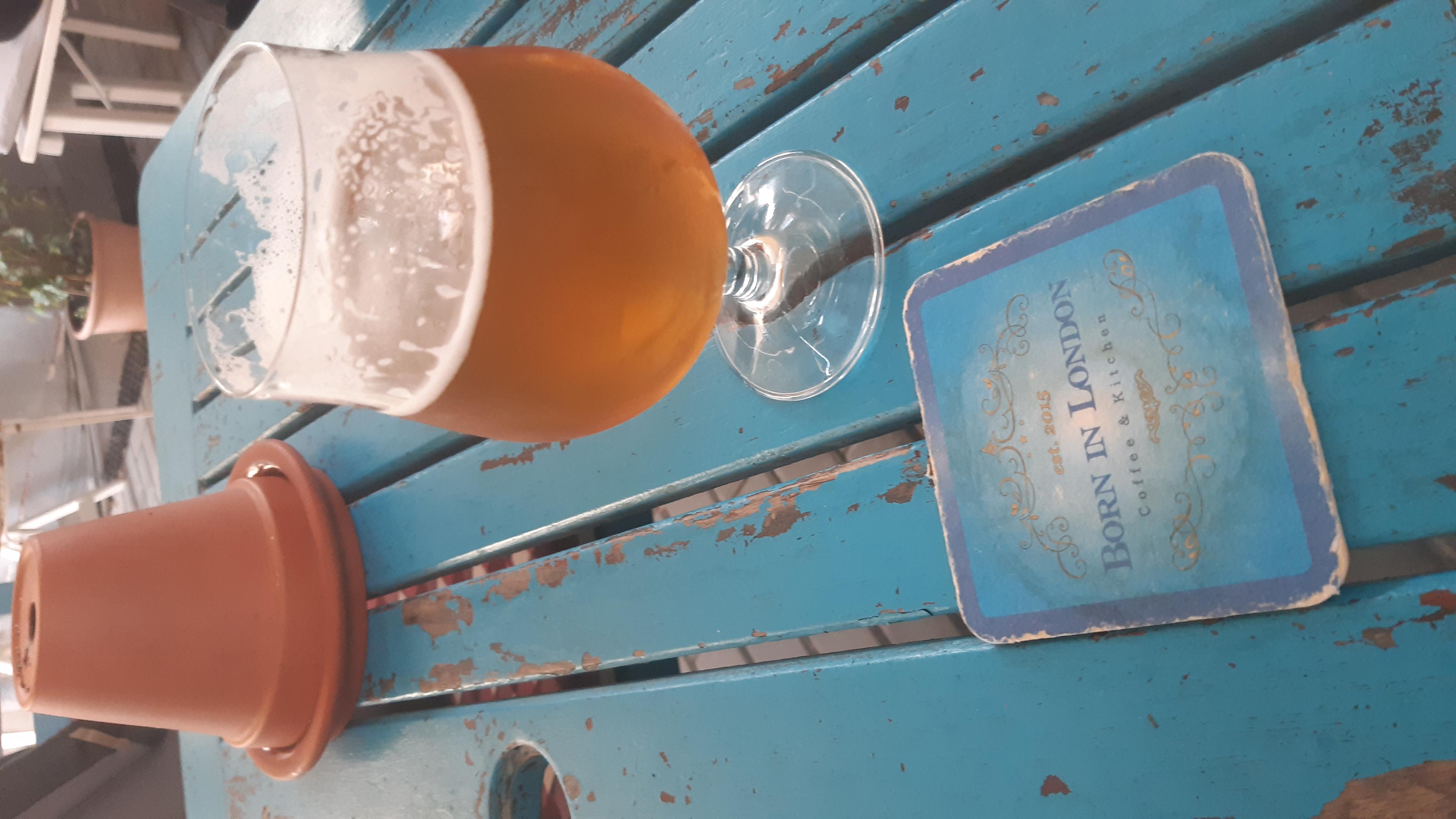 Born in London foto 6