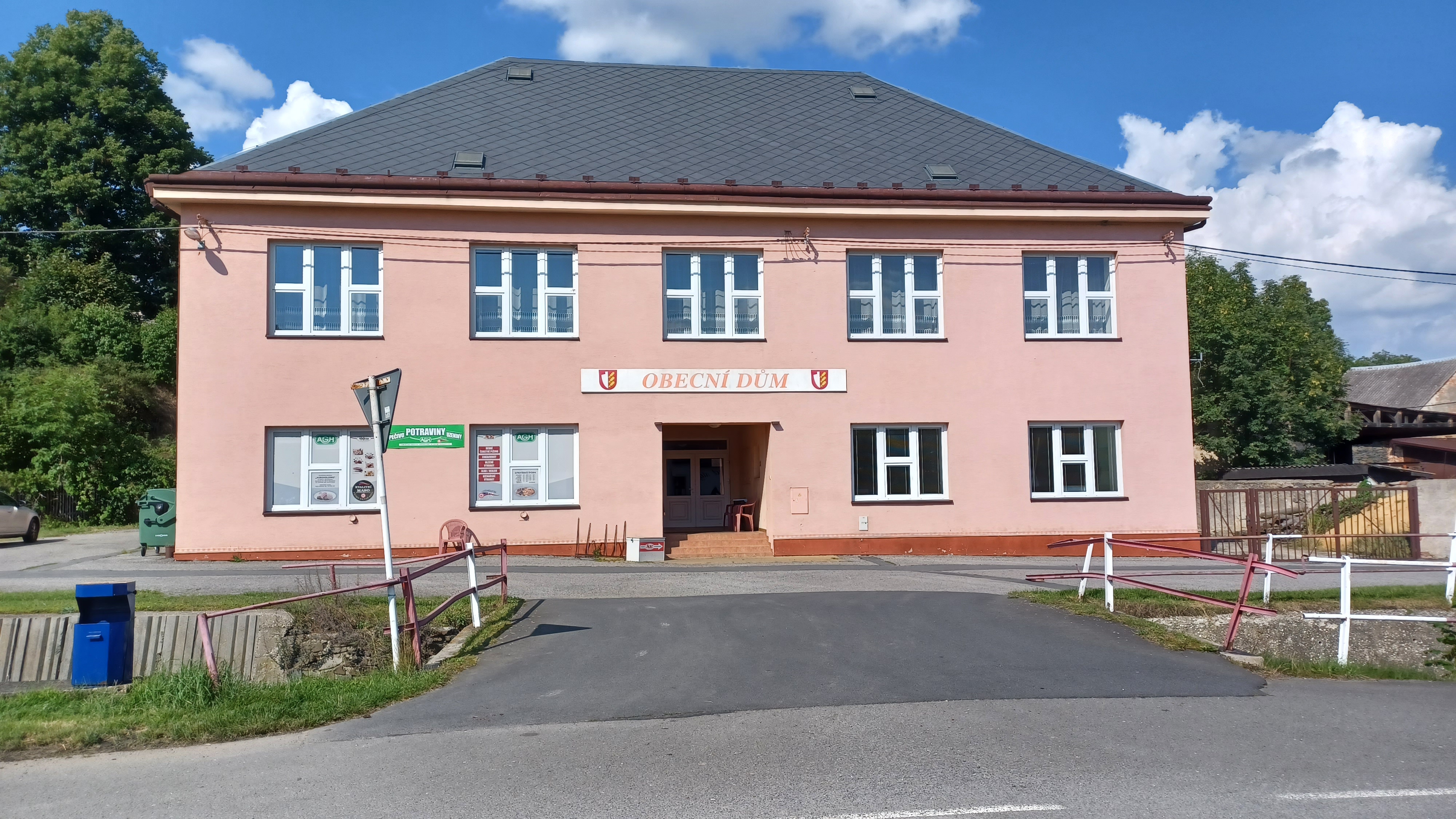 Jakartovice - obecní úřad foto 5