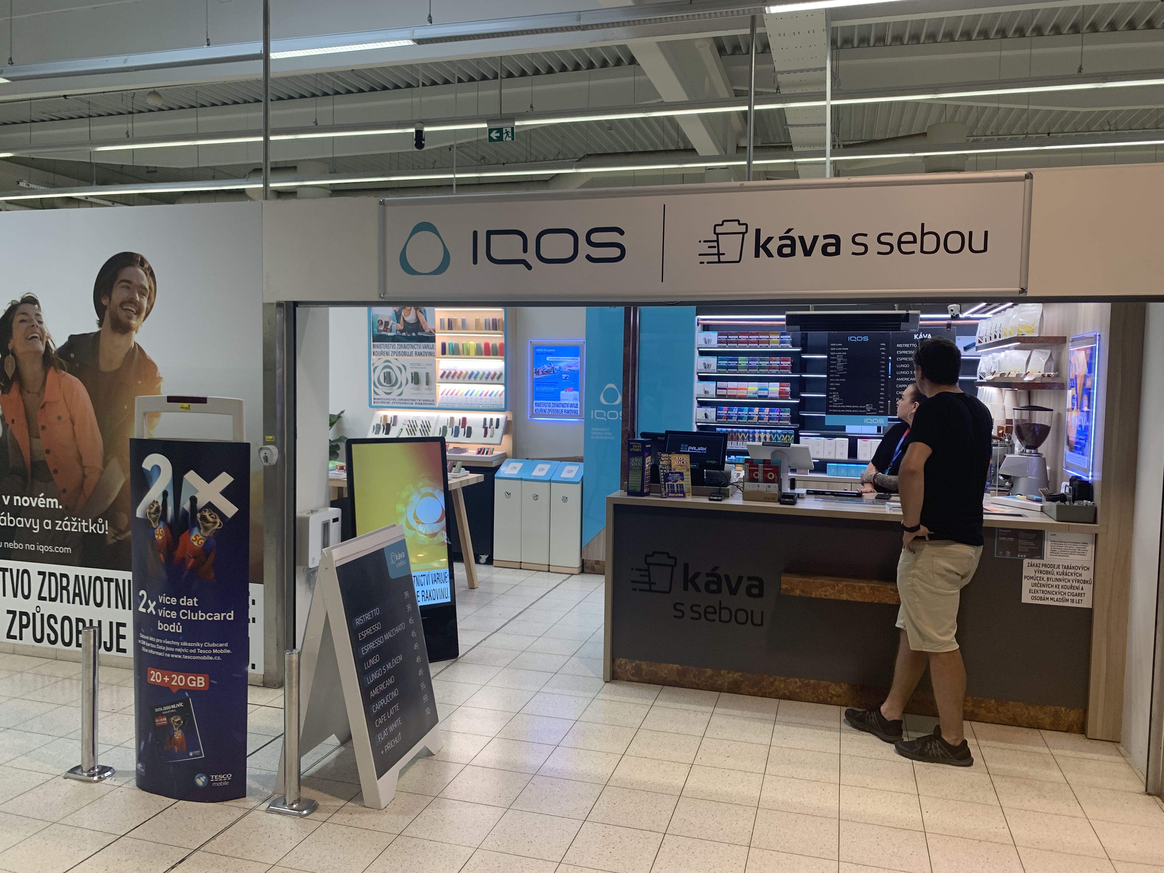 IQOS prodejna & Káva foto 3