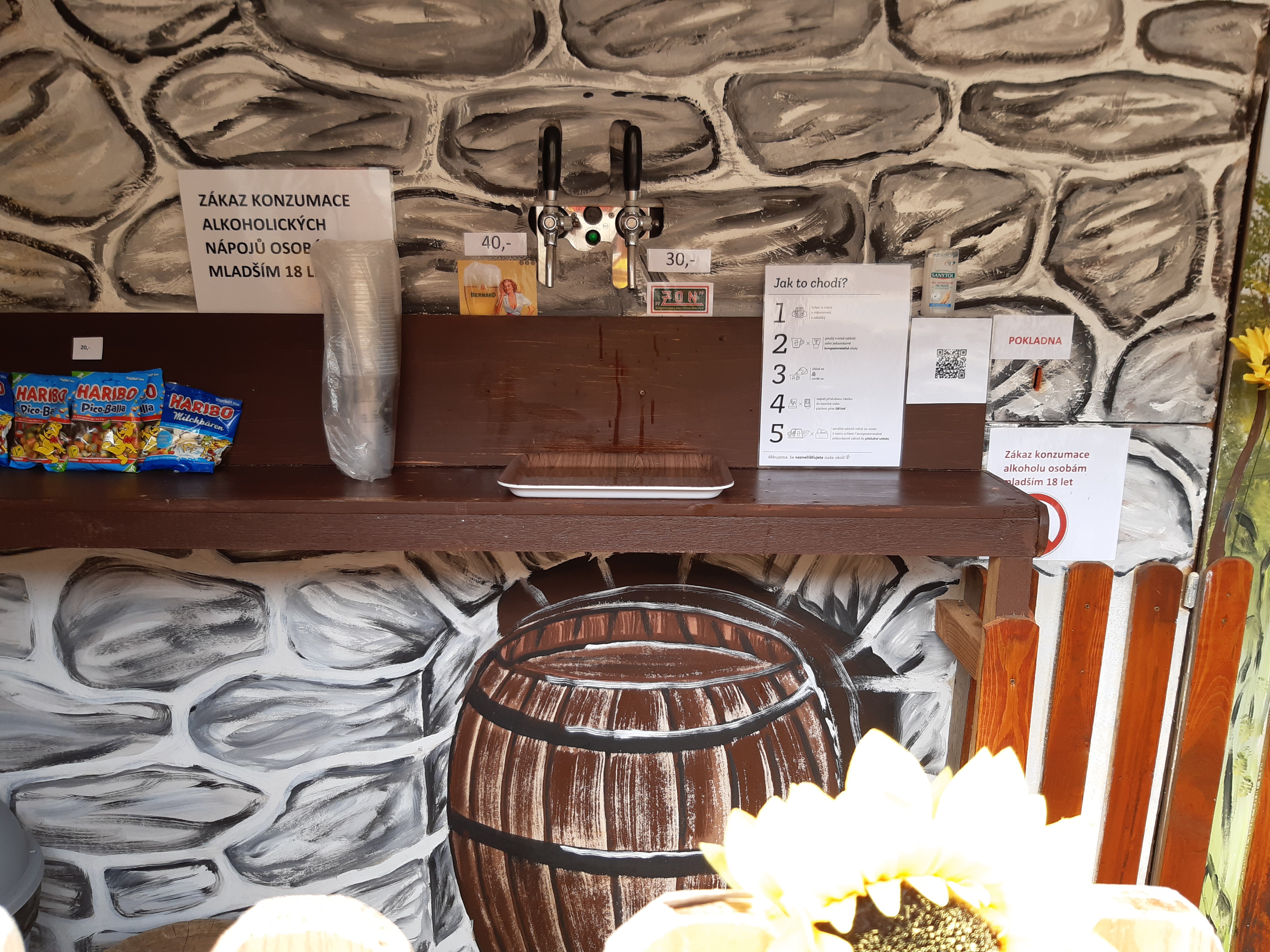 Samoobslužný stánek Lesůňky foto 2