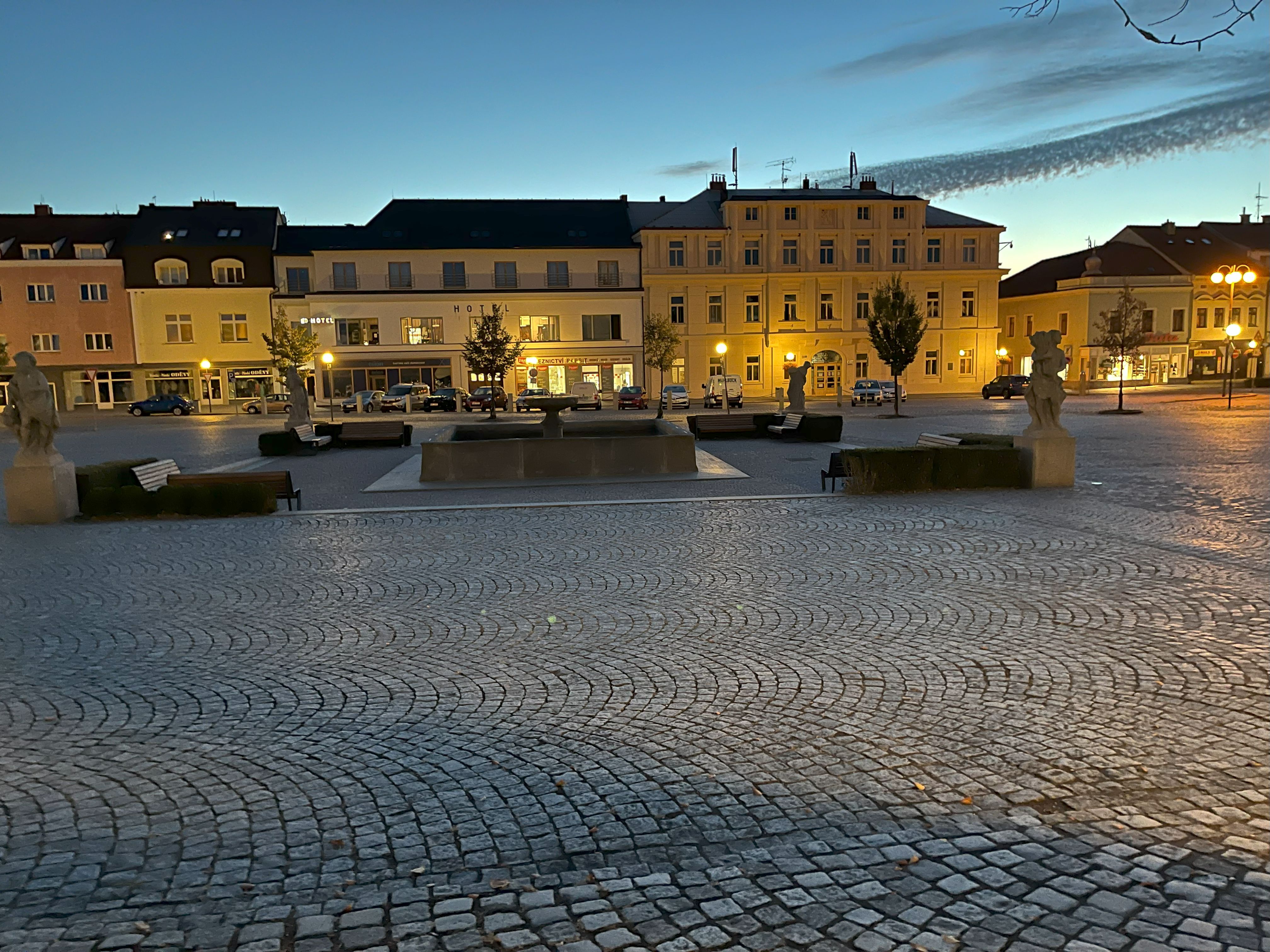 Střední odborné učiliště, Čáslav, Žižkovo nám. 75 foto 2