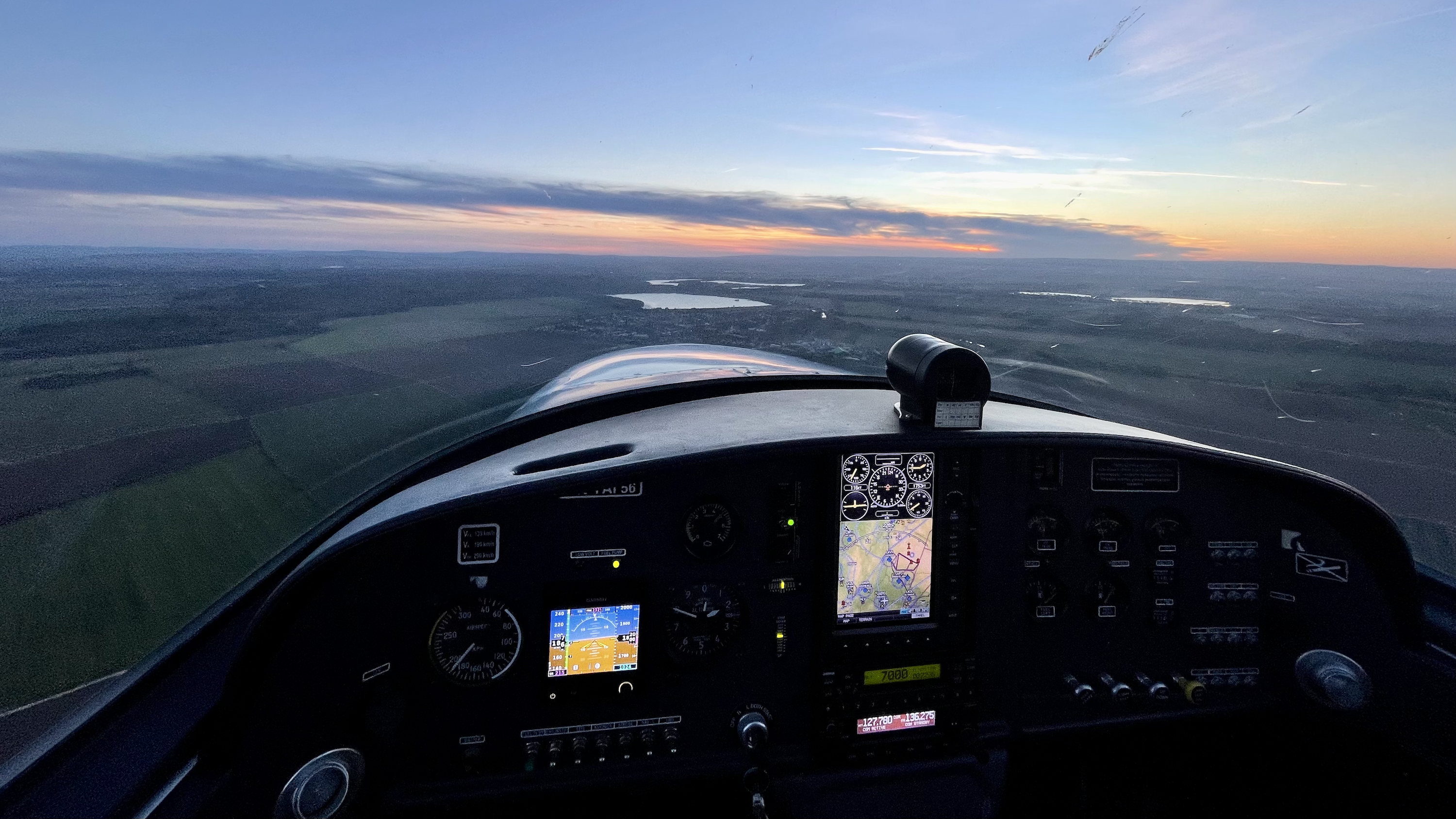 OKA FLIGHT SERVICES foto 2