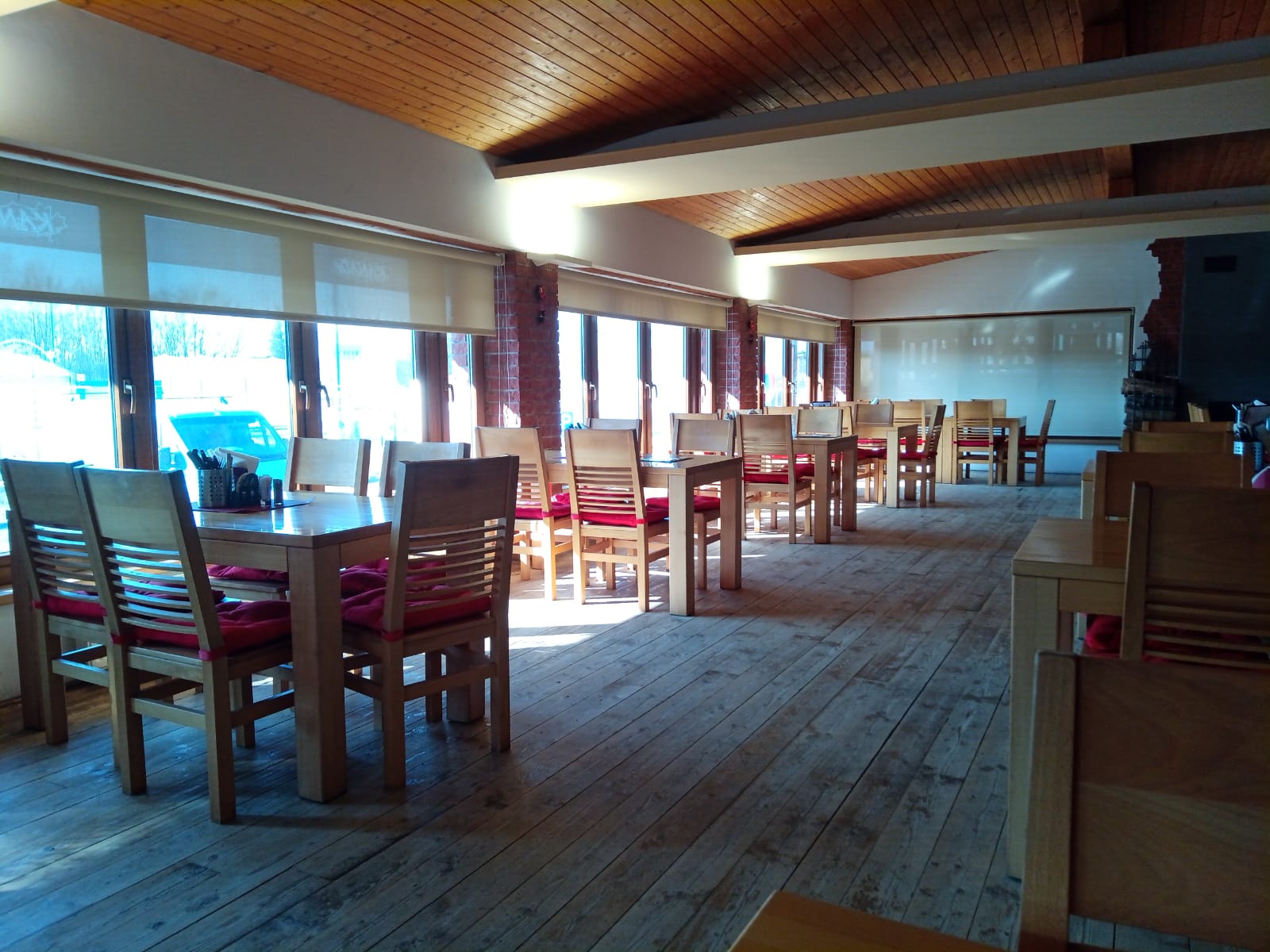 Restaurace KANADA, s.r.o. foto 6