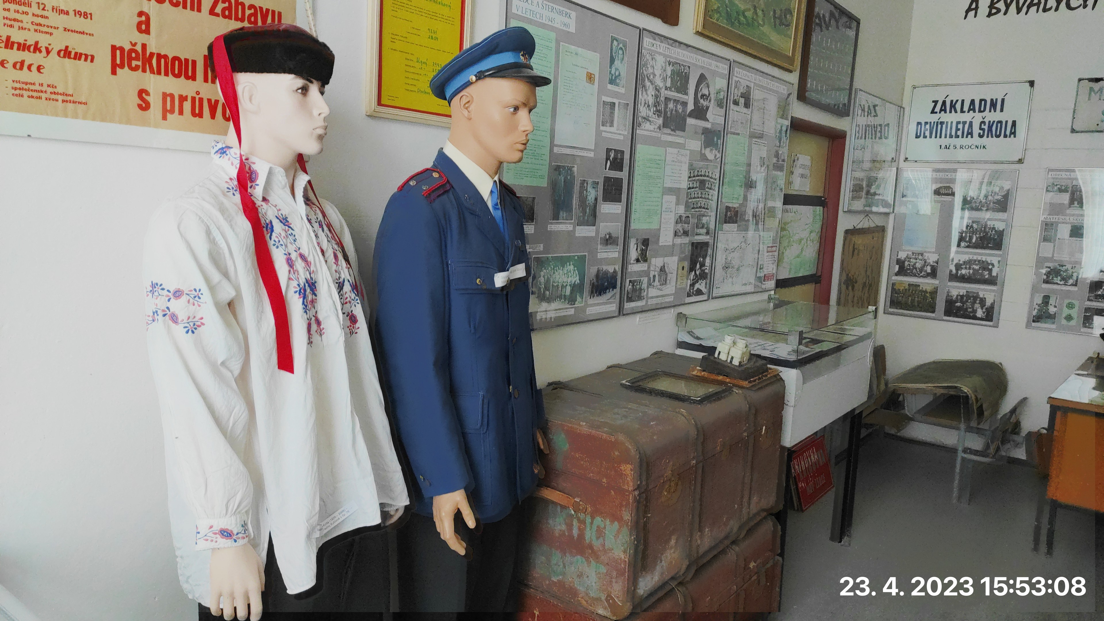 Malé asijské muzeum foto 4