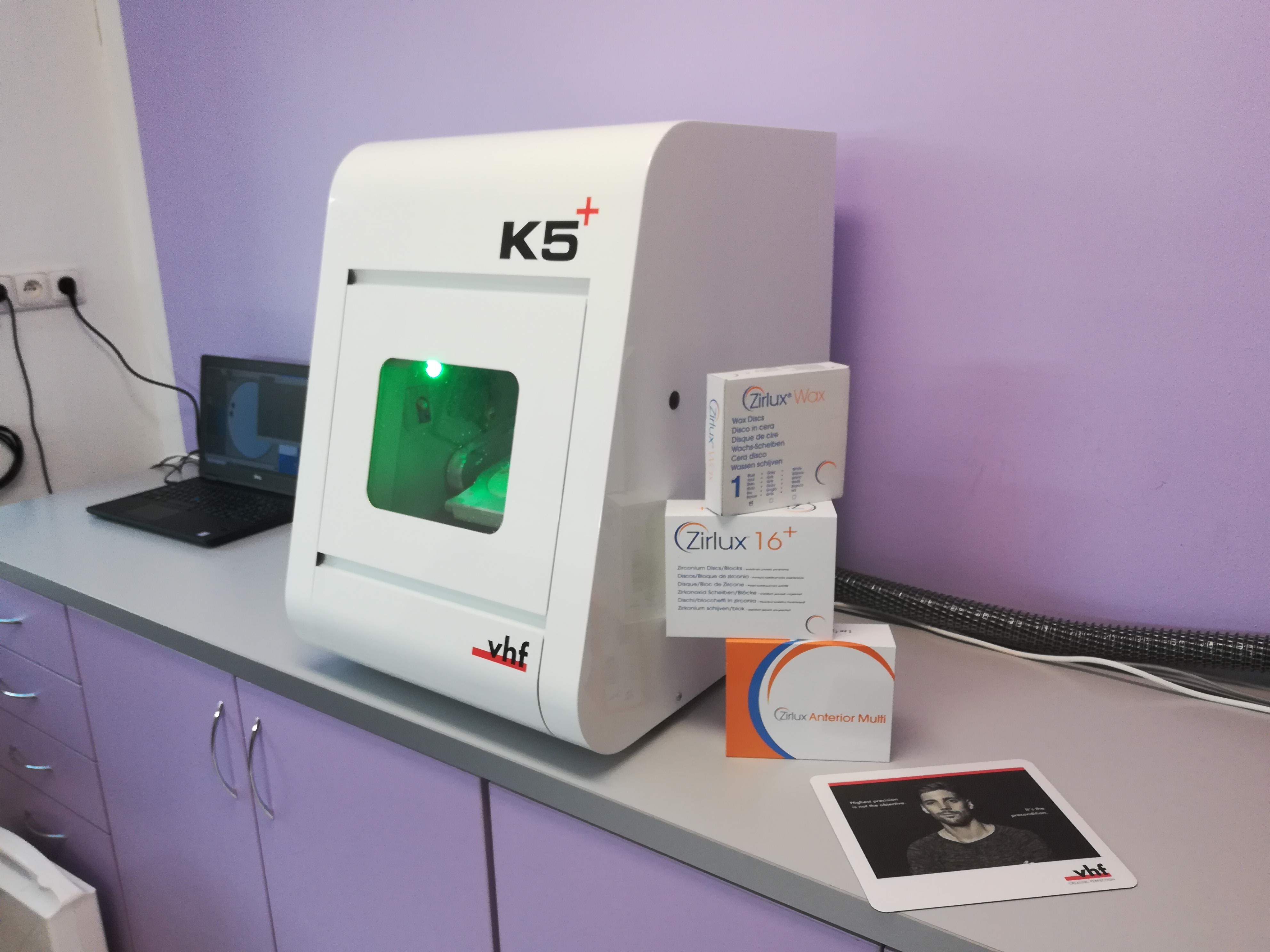 Zubní laboratoř - Natálie Netrhová, DiS. foto 3