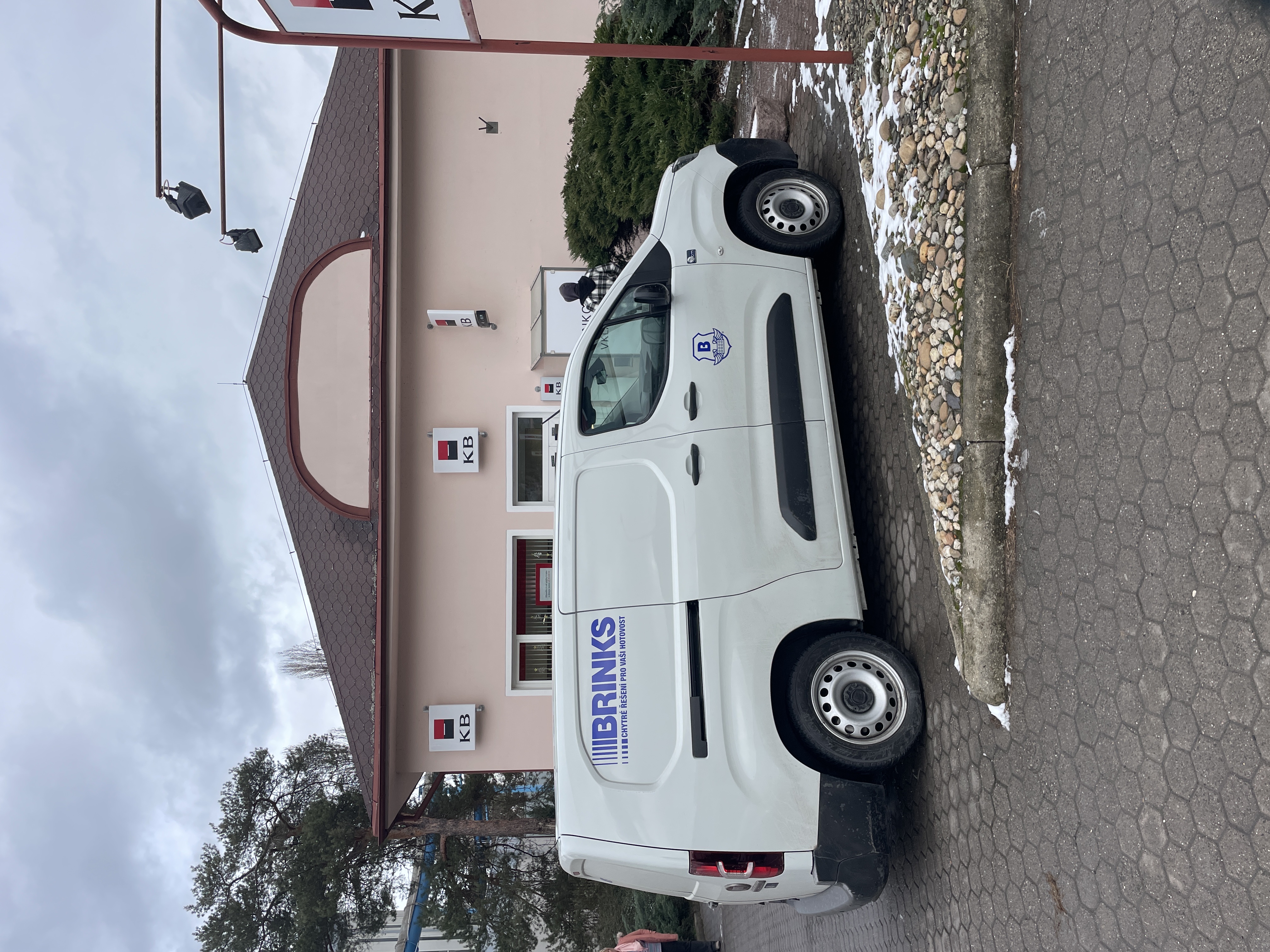 Bankomat Komerční banky foto 4