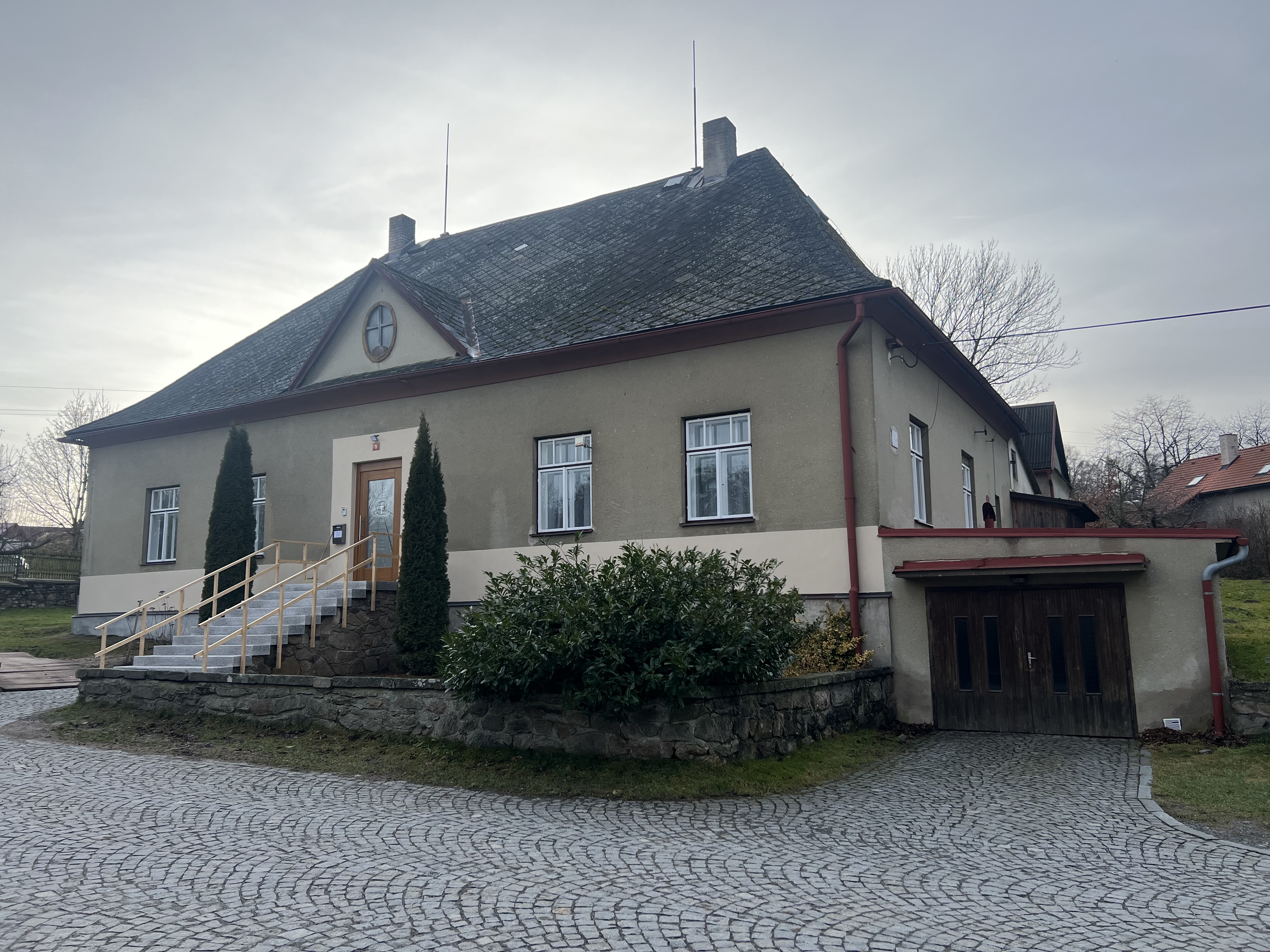 Římskokatolická farnost Borová foto 2