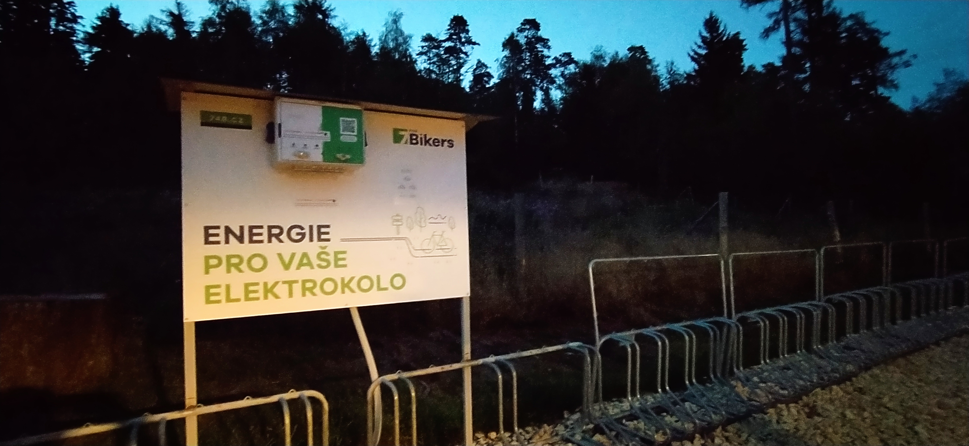 Nabíjecí stanice Chatová osada a kemp Ostaš foto 6