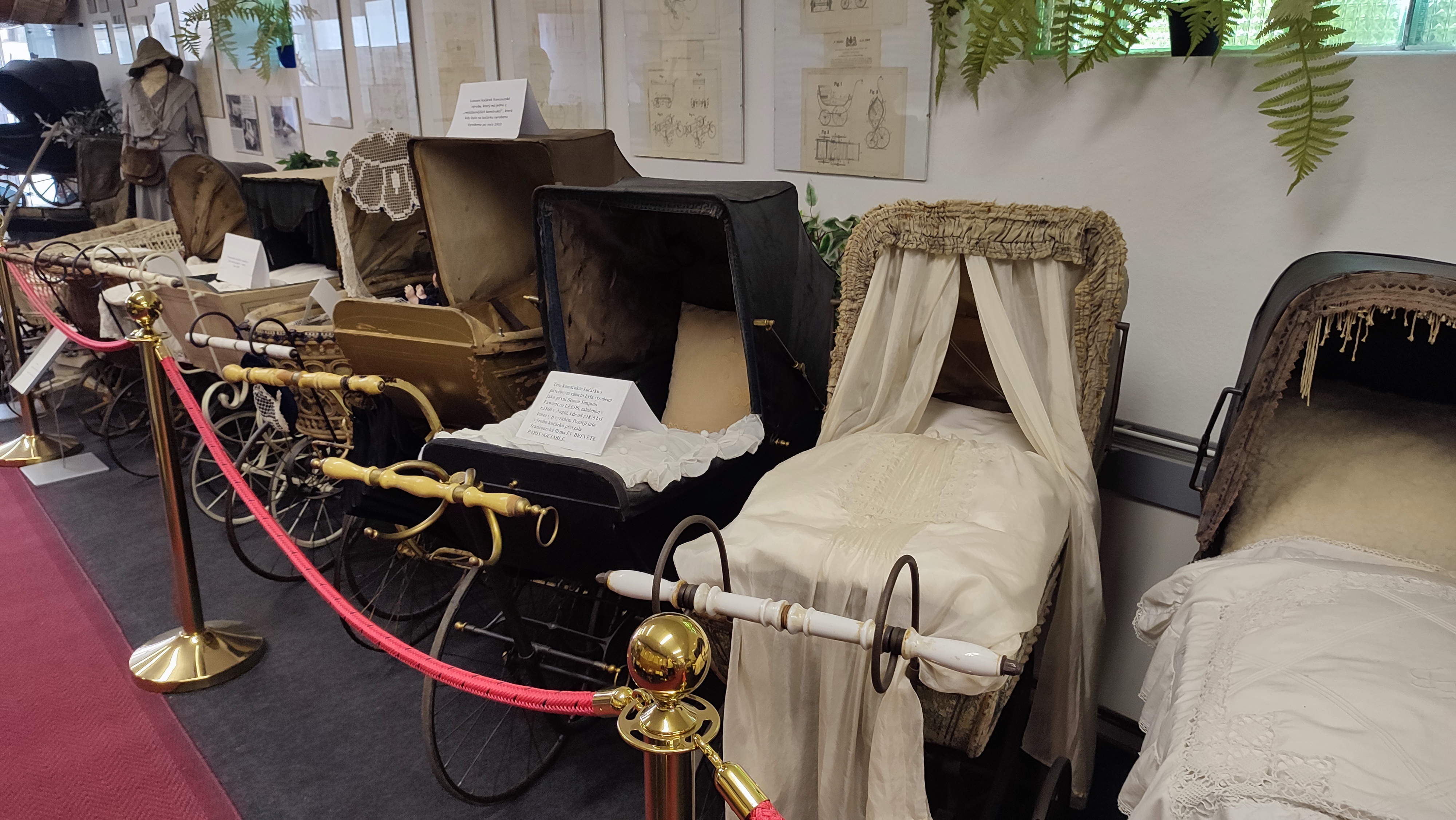 Muzeum starožitných kočárků foto 4