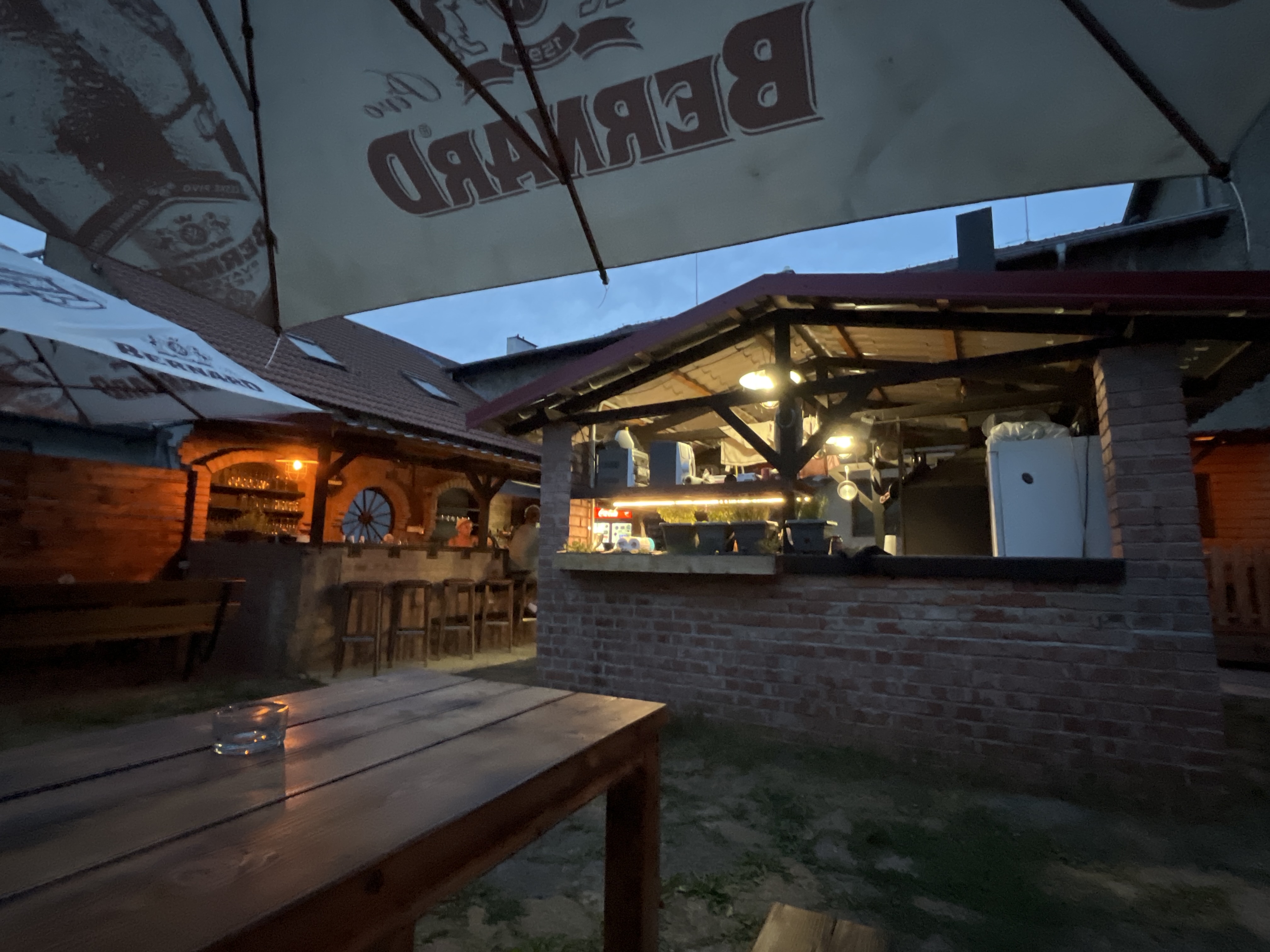 Pijáno PUB foto 4