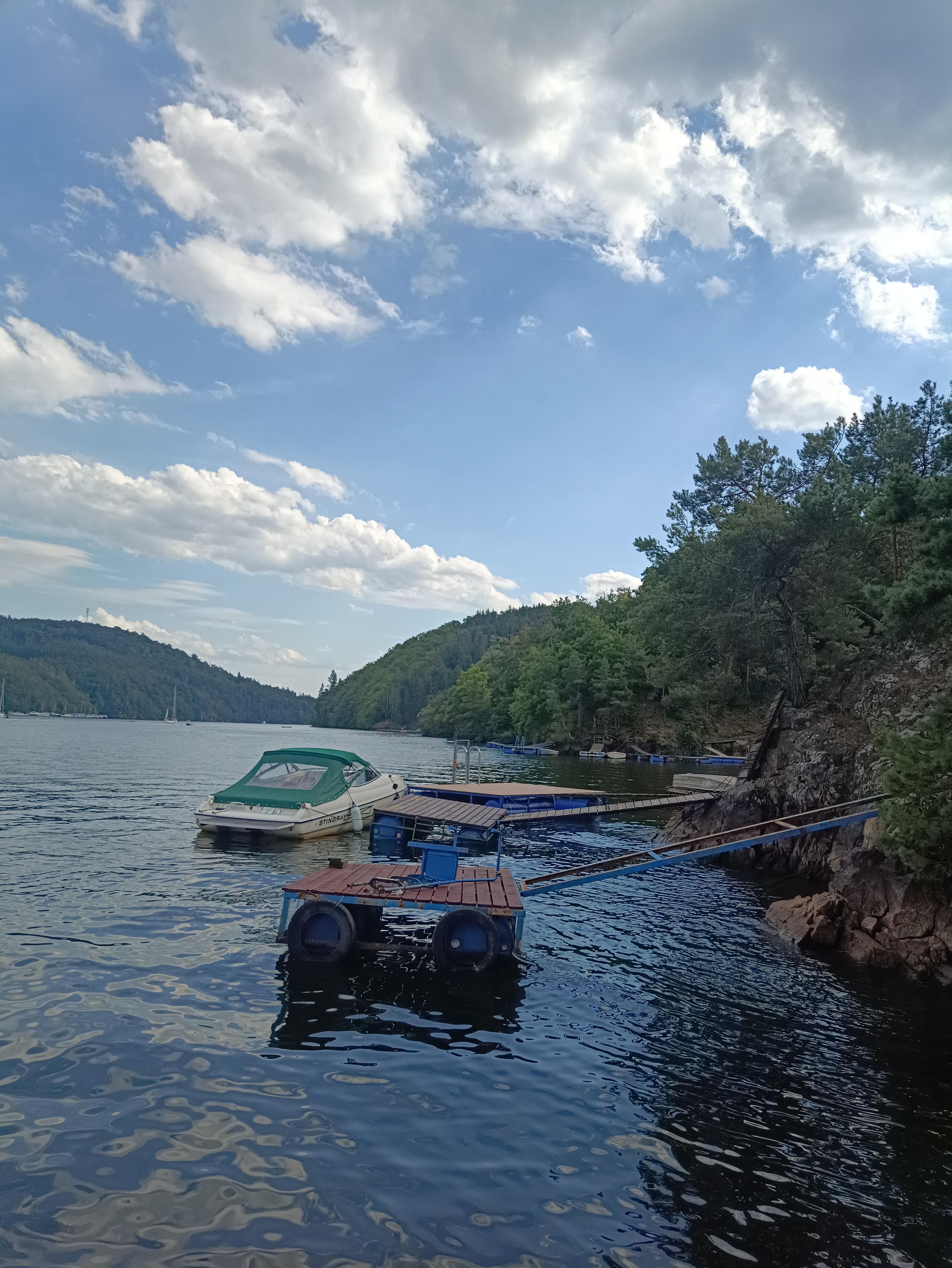 Rekreační areál Malá Hrdlička foto 2