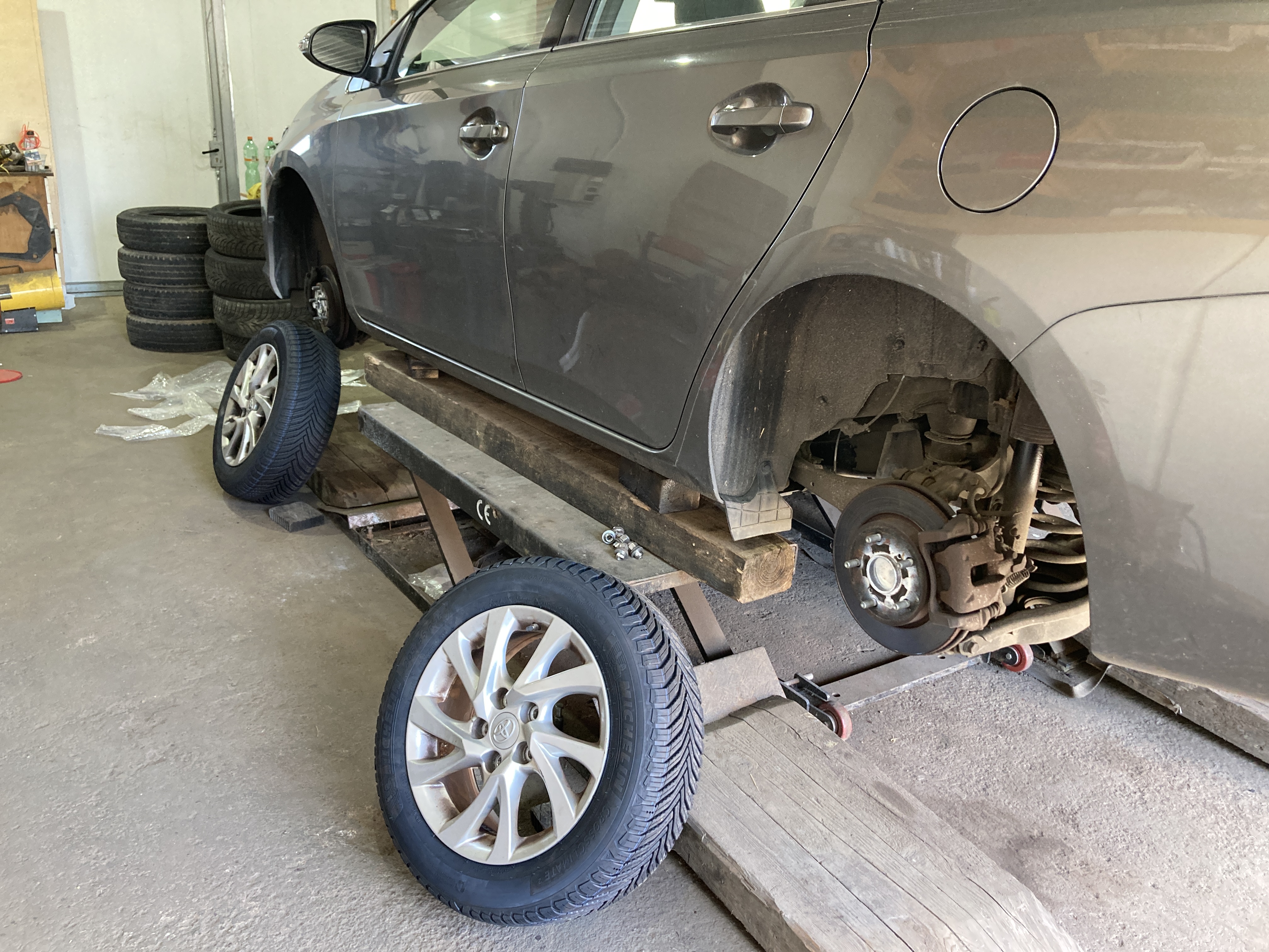 Pneuservis Dostál foto 2