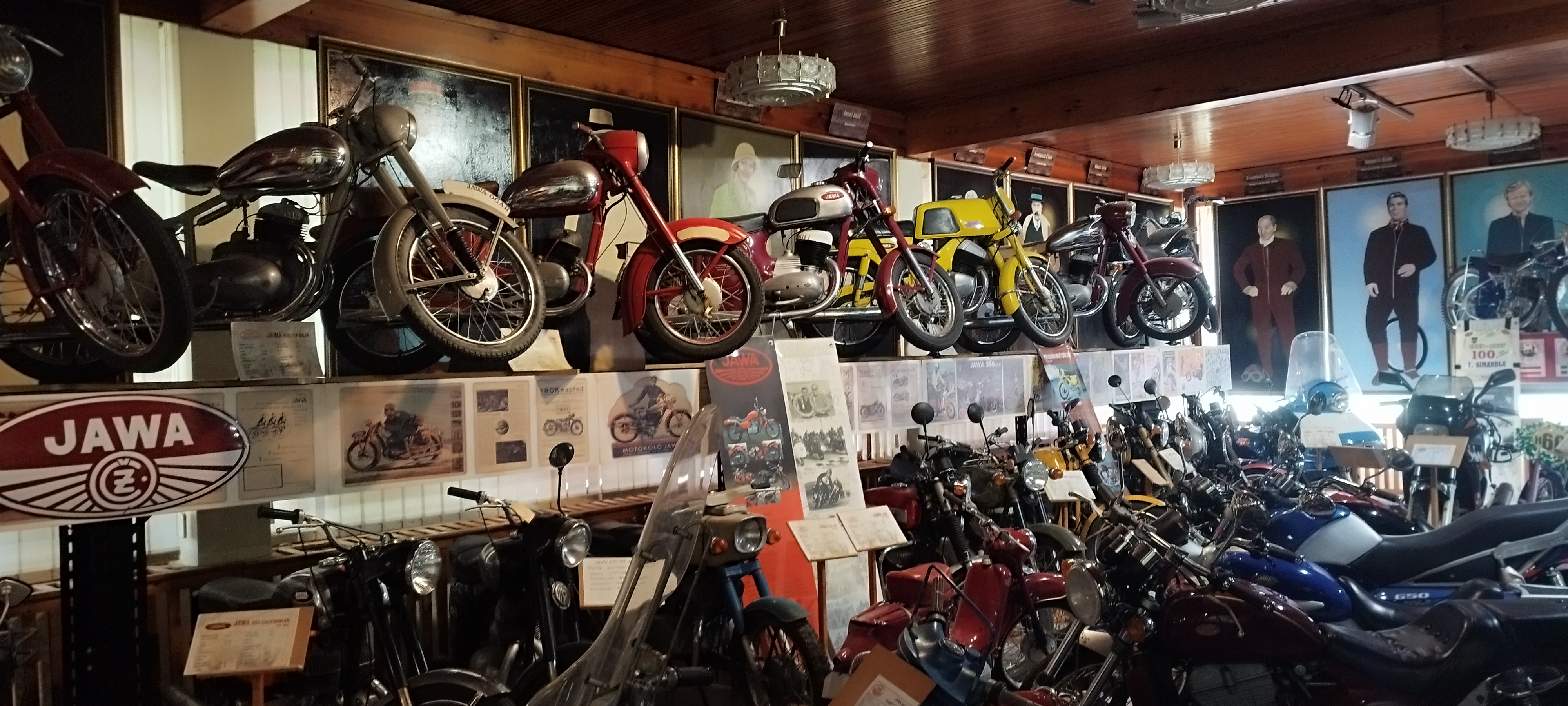 Jawa muzeum foto 4