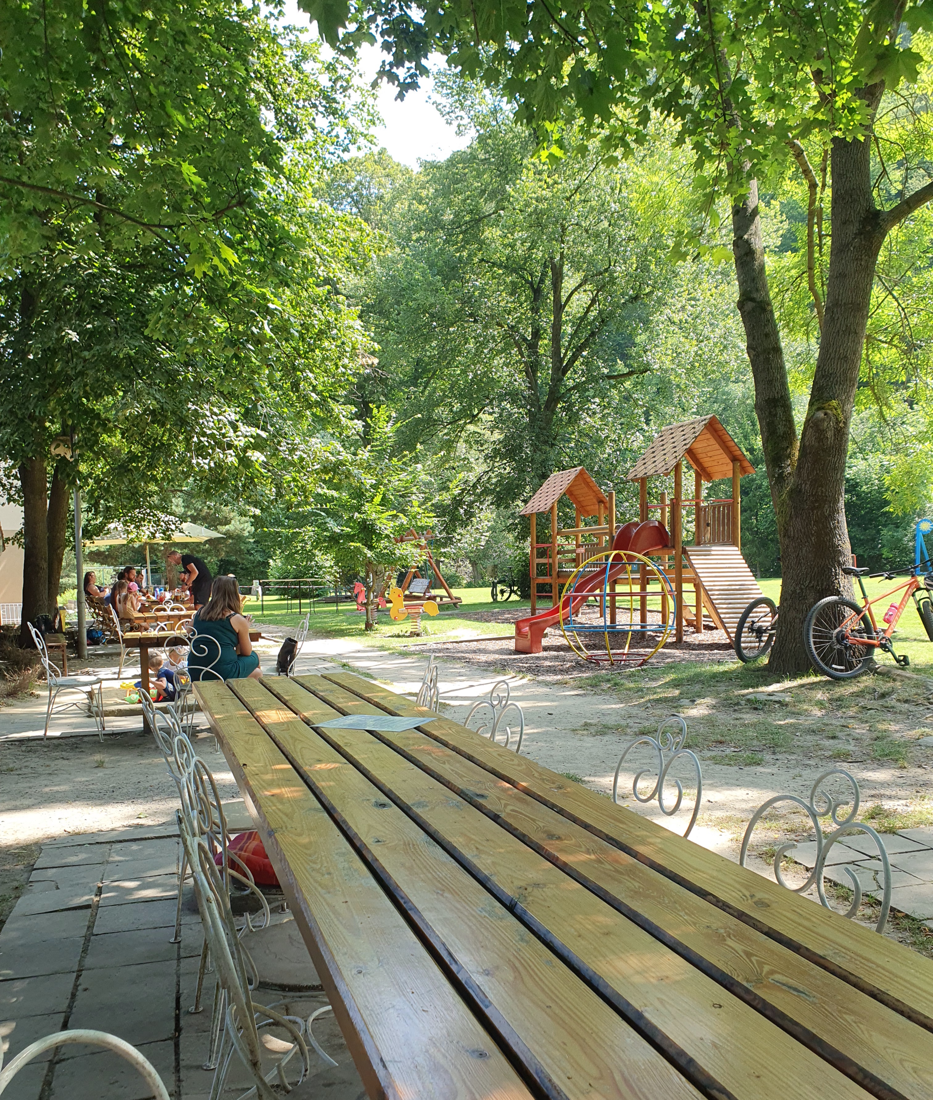 Areál Dobré Pohody - restaurace foto 3