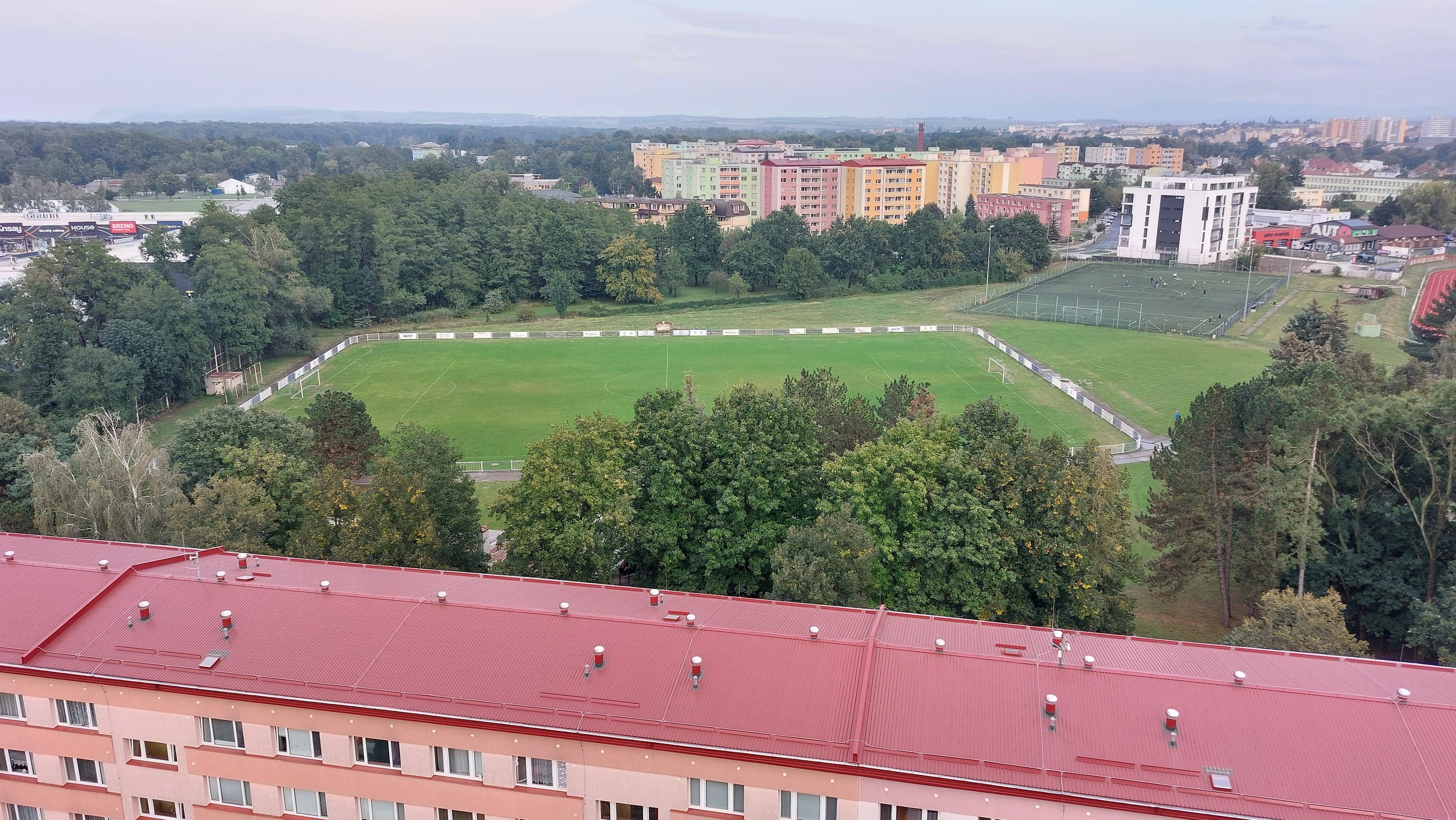 Fotbalové hřiště Sokolská foto 3