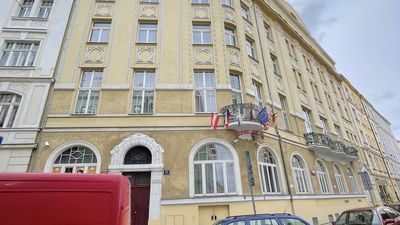 Bořivojova 1216/53 (Adresa) • Mapy.com 