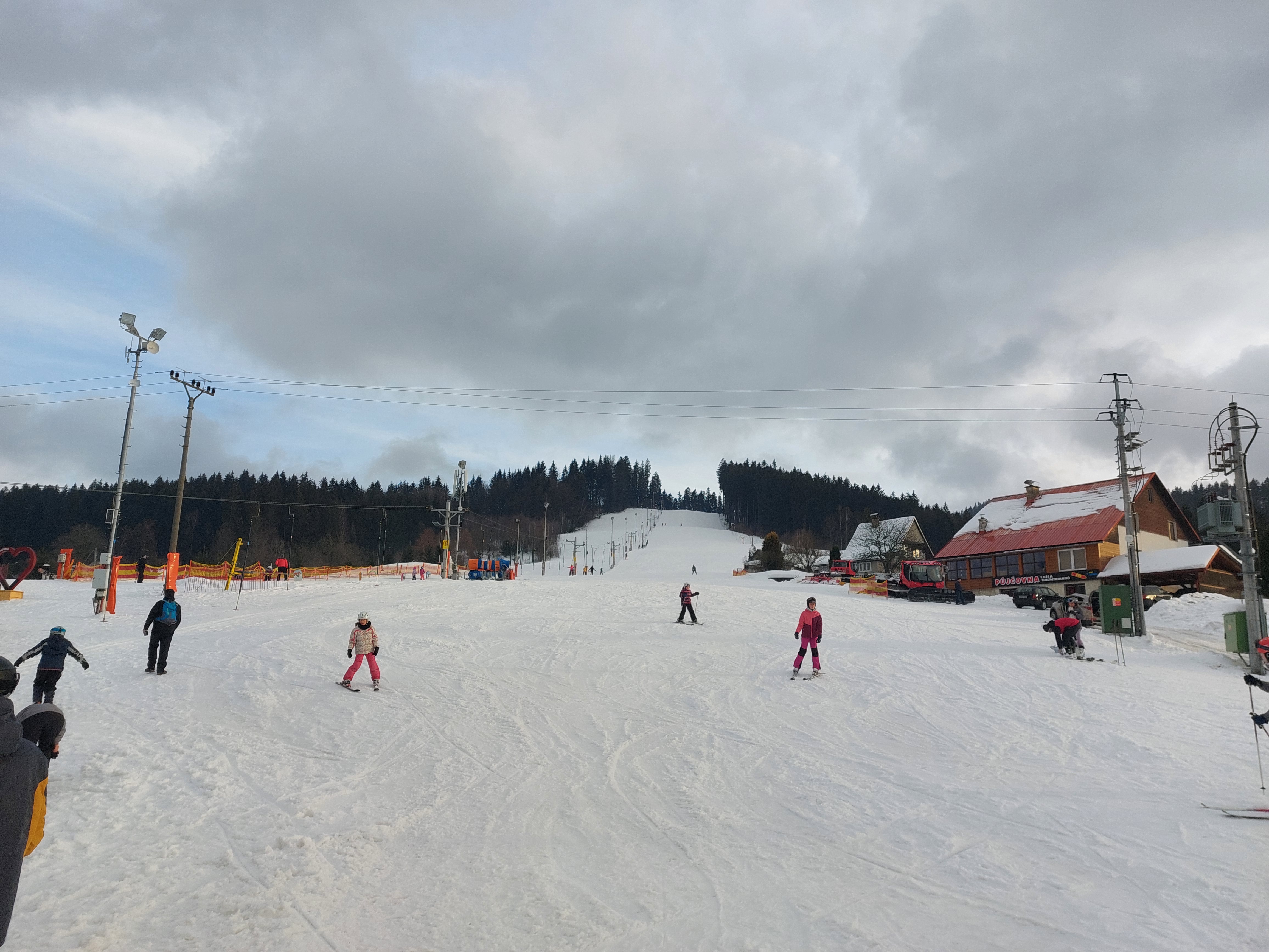 Ski areál U SACHOVY STUDÁNKY foto 3