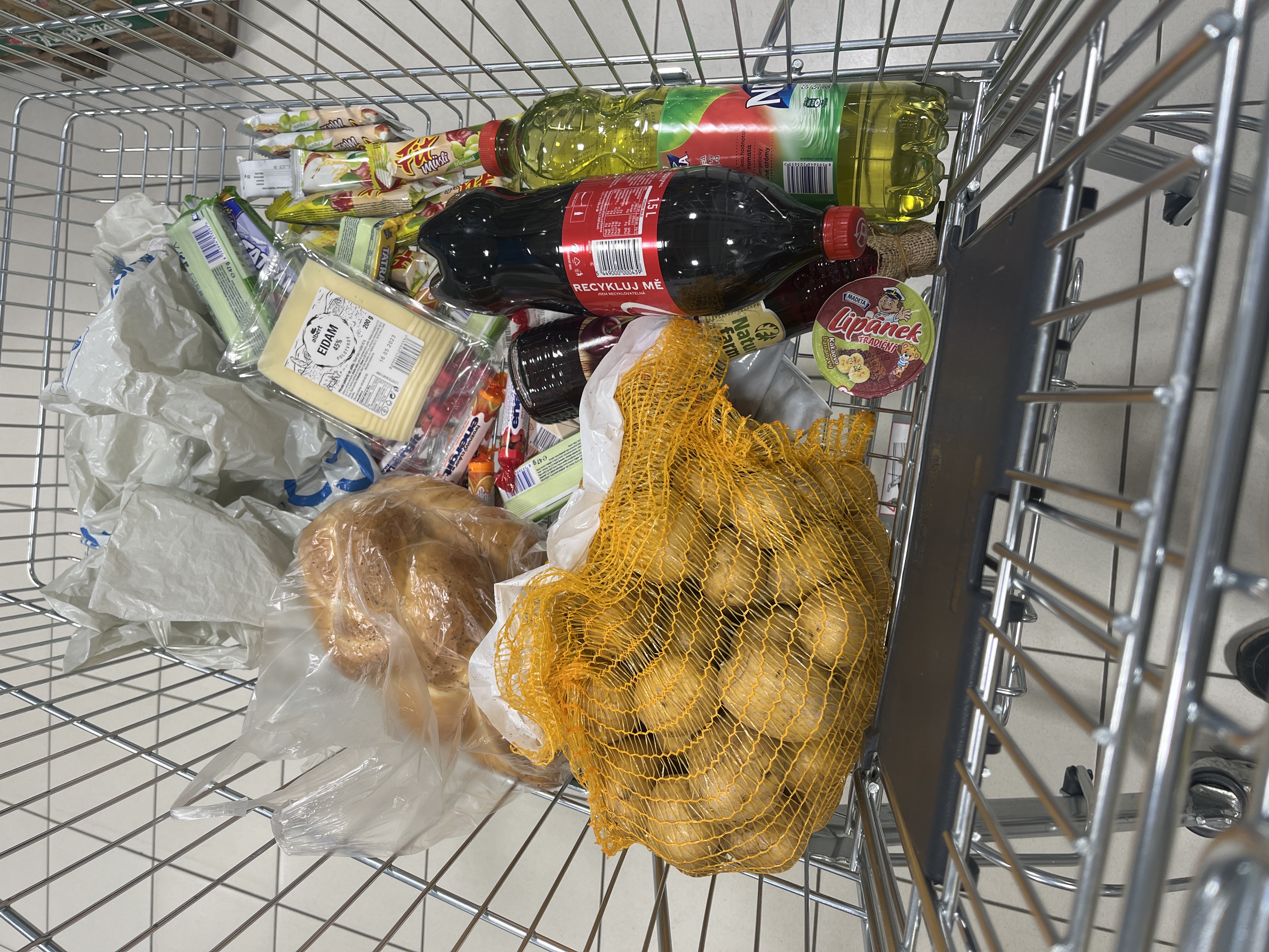 Albert Hypermarket foto 3