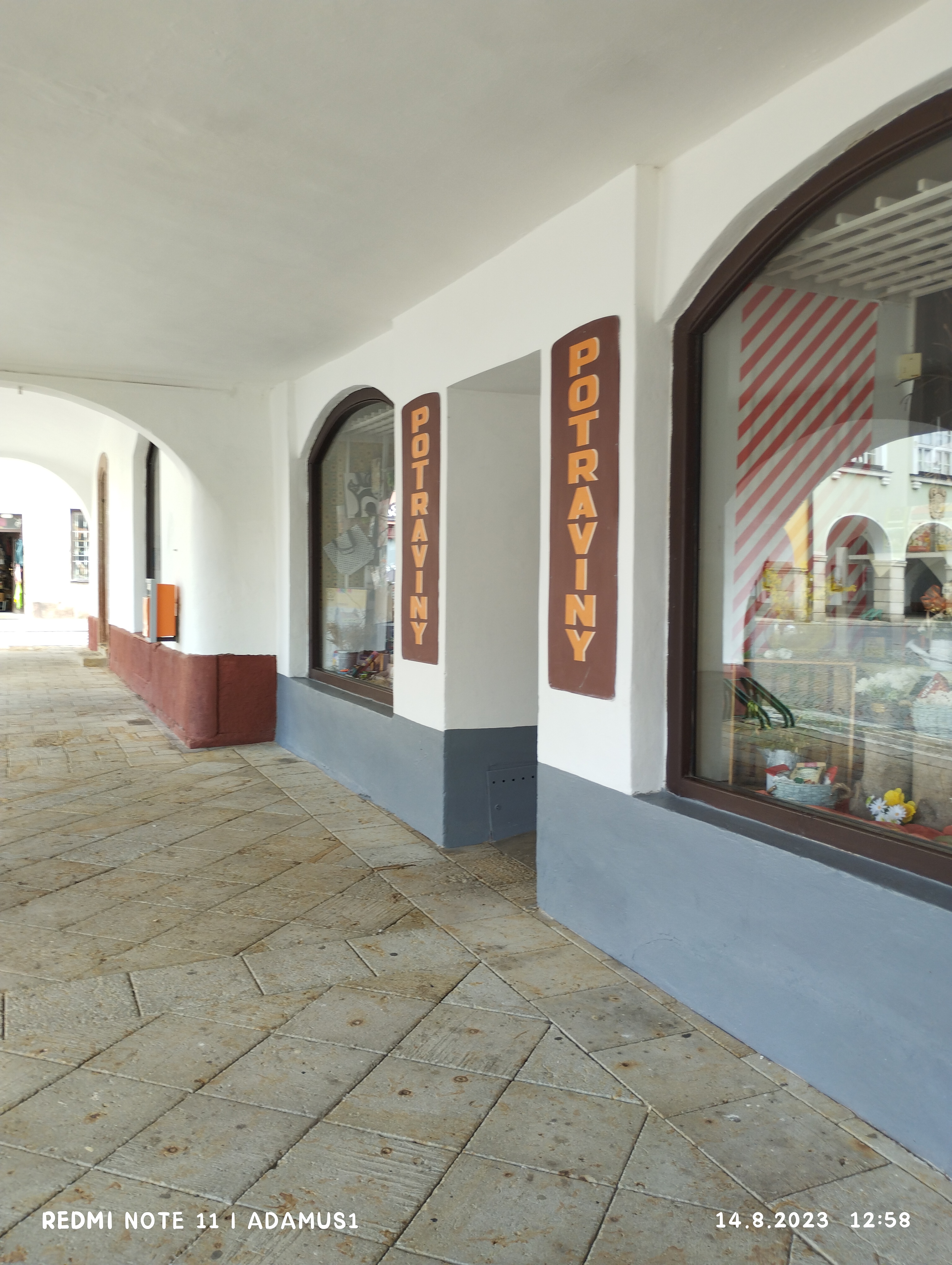 Papírnictví, potraviny Vítězslav Brož foto 1