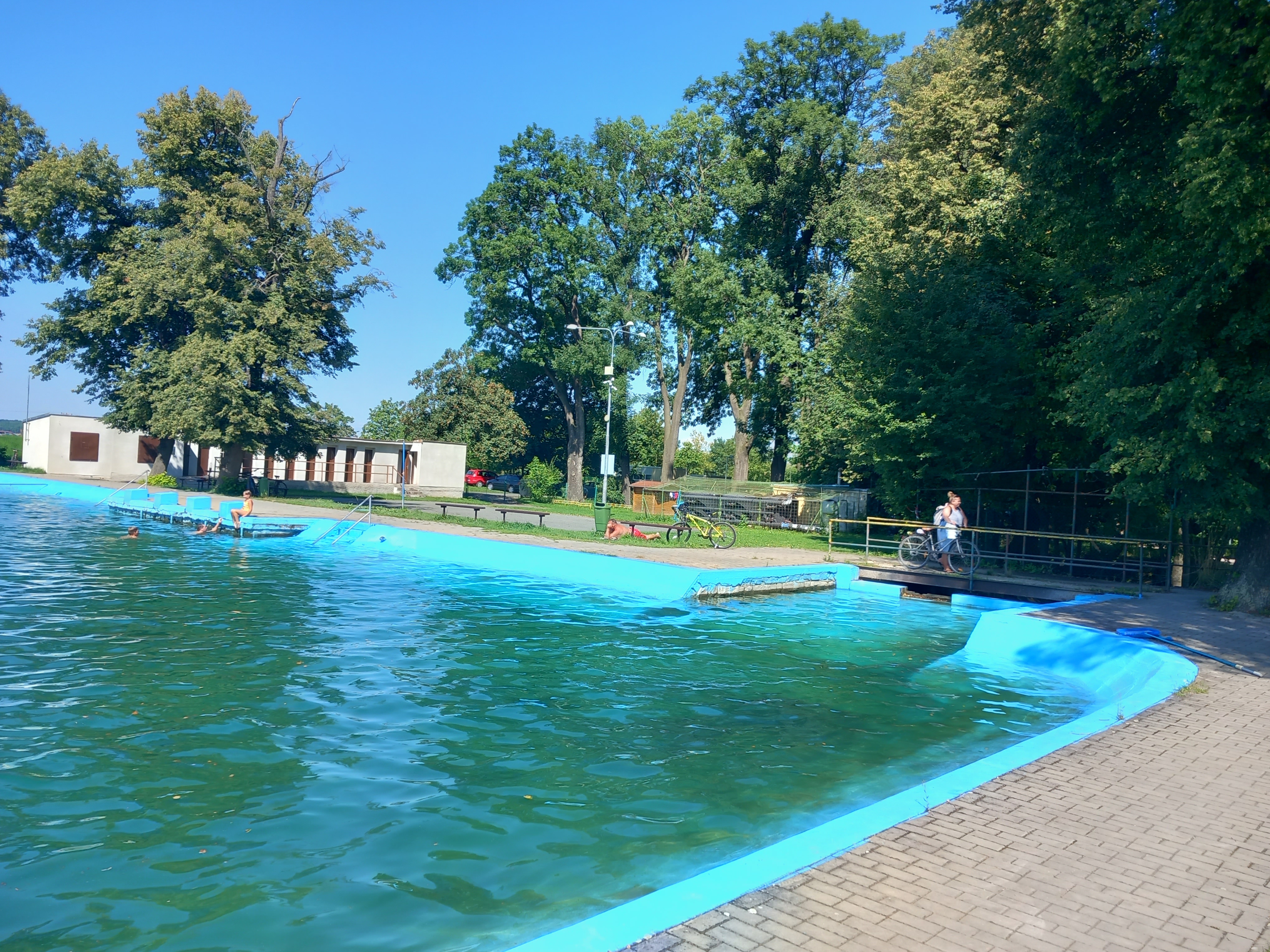 Koupaliště Městec Králové foto 5