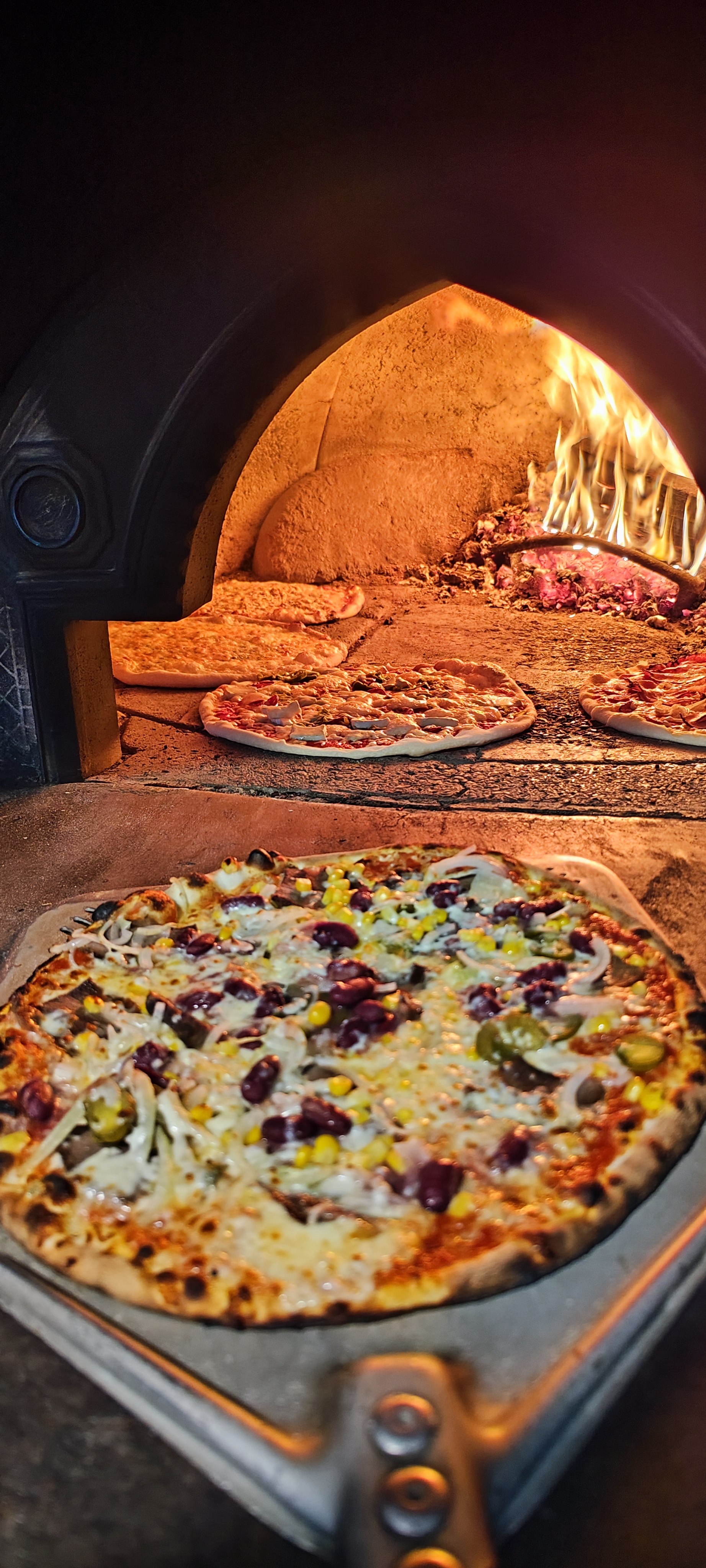Pizzeria Adelanté foto 3