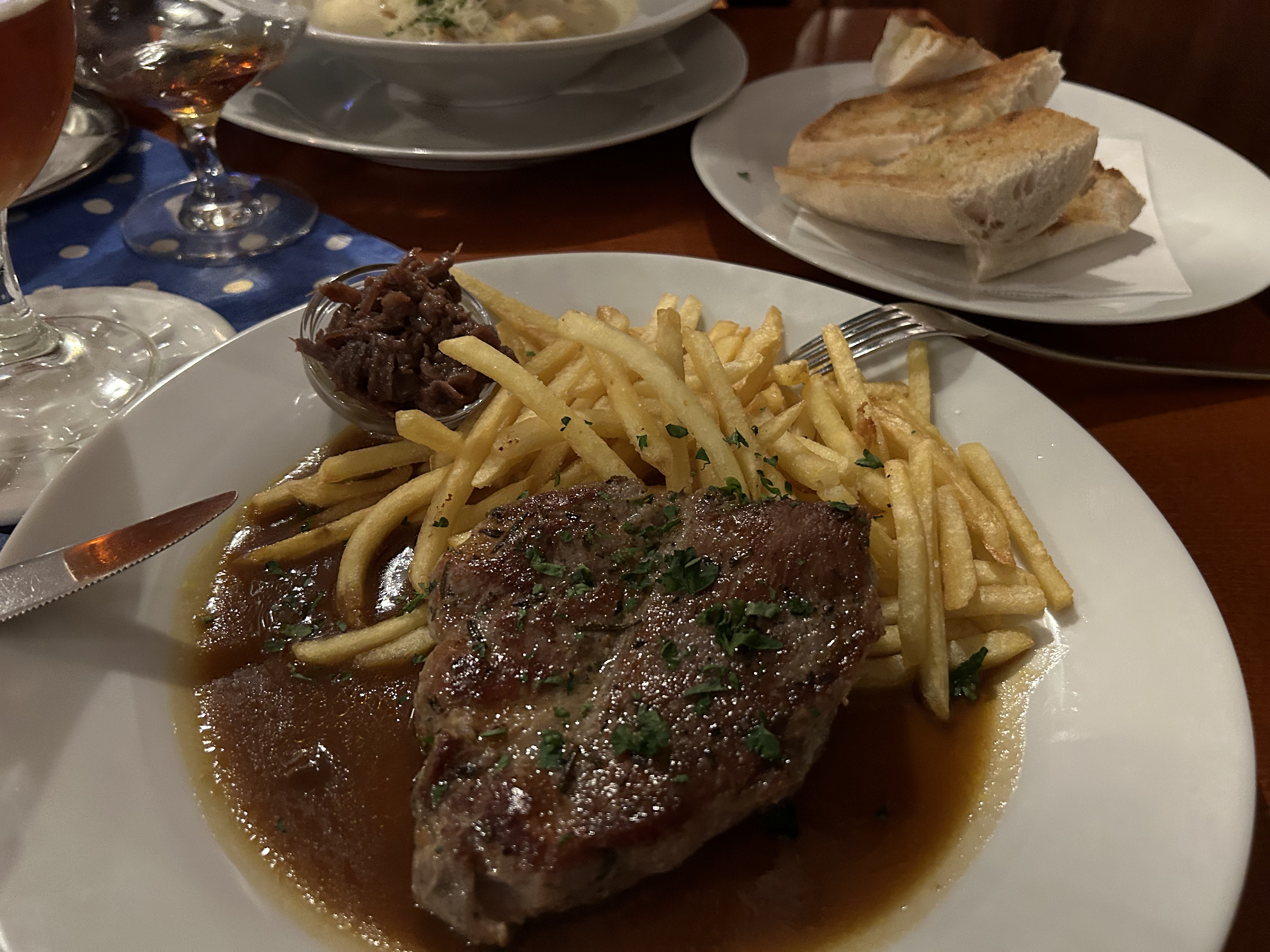 Restaurace Bílý koníček foto 6