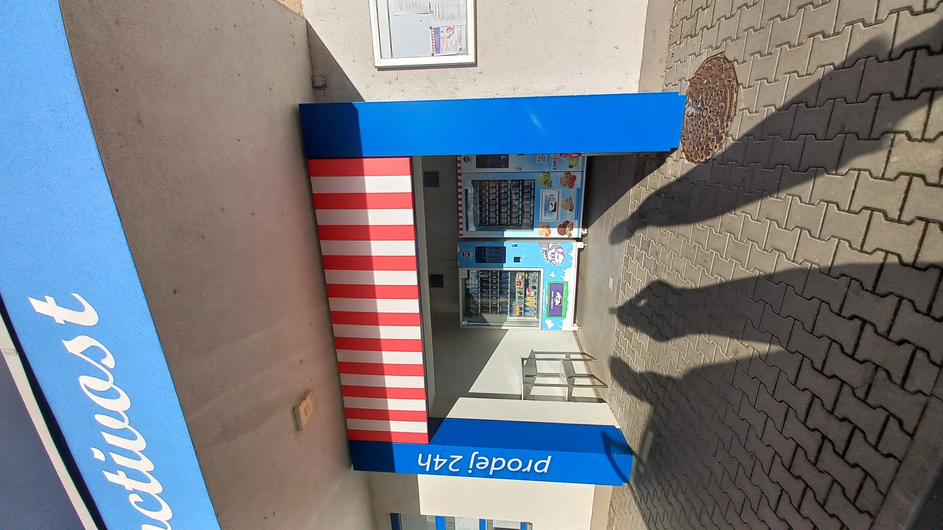 Zmrzlinový automat BOHEMILK foto 6