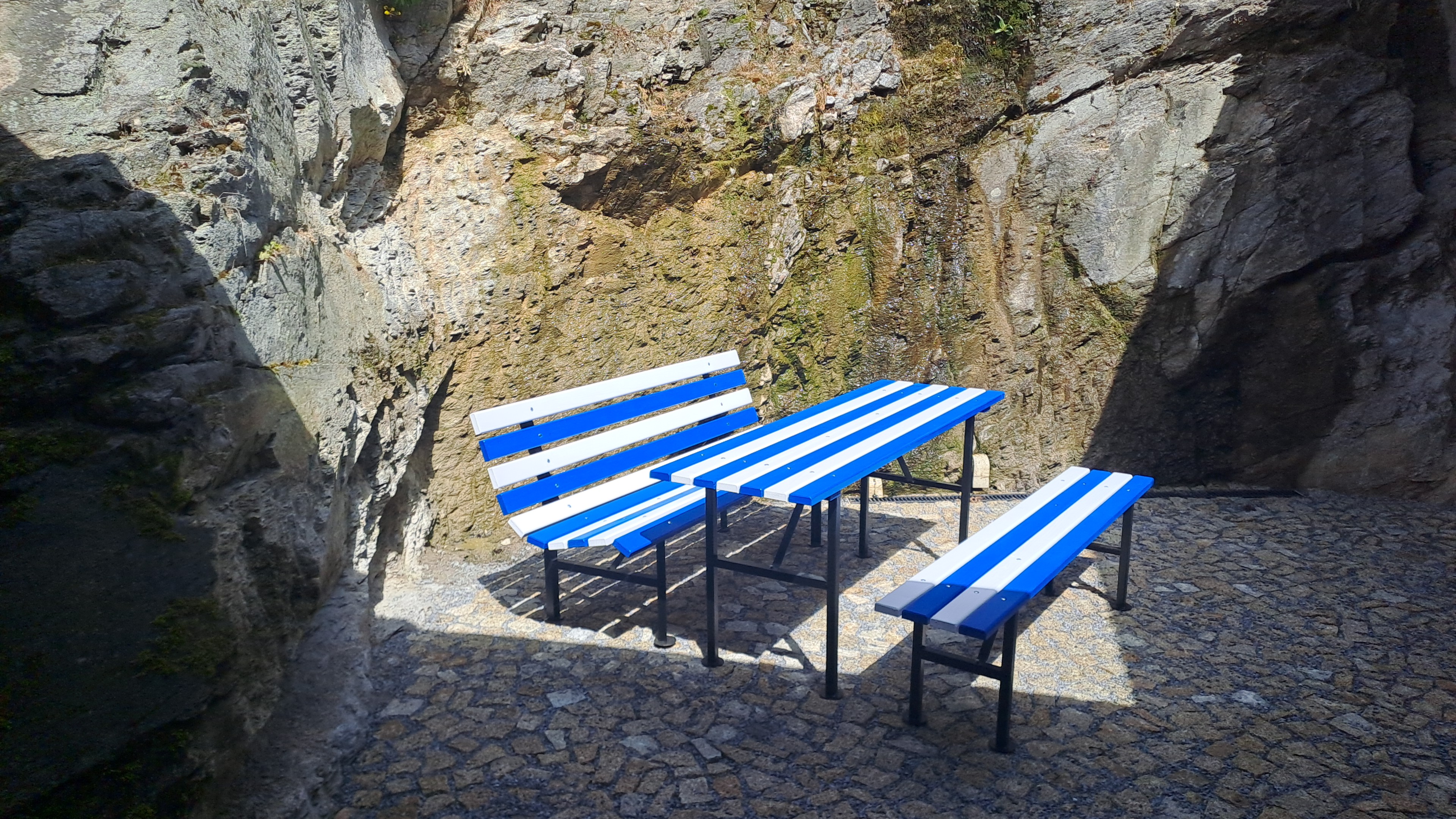 KOVORENT - Výroba zahradního nábytku foto 5