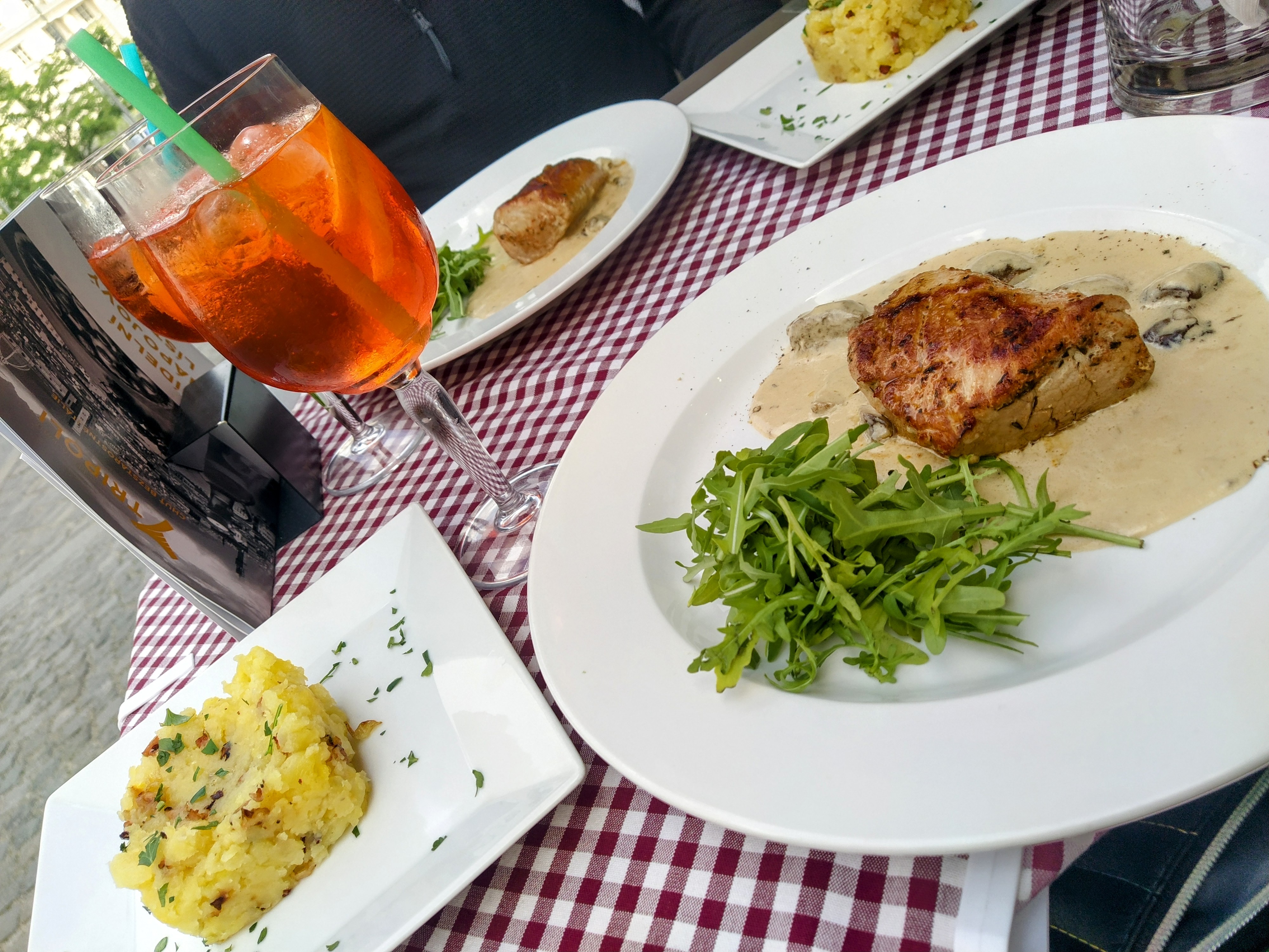 Tripoli Restaurant foto 2