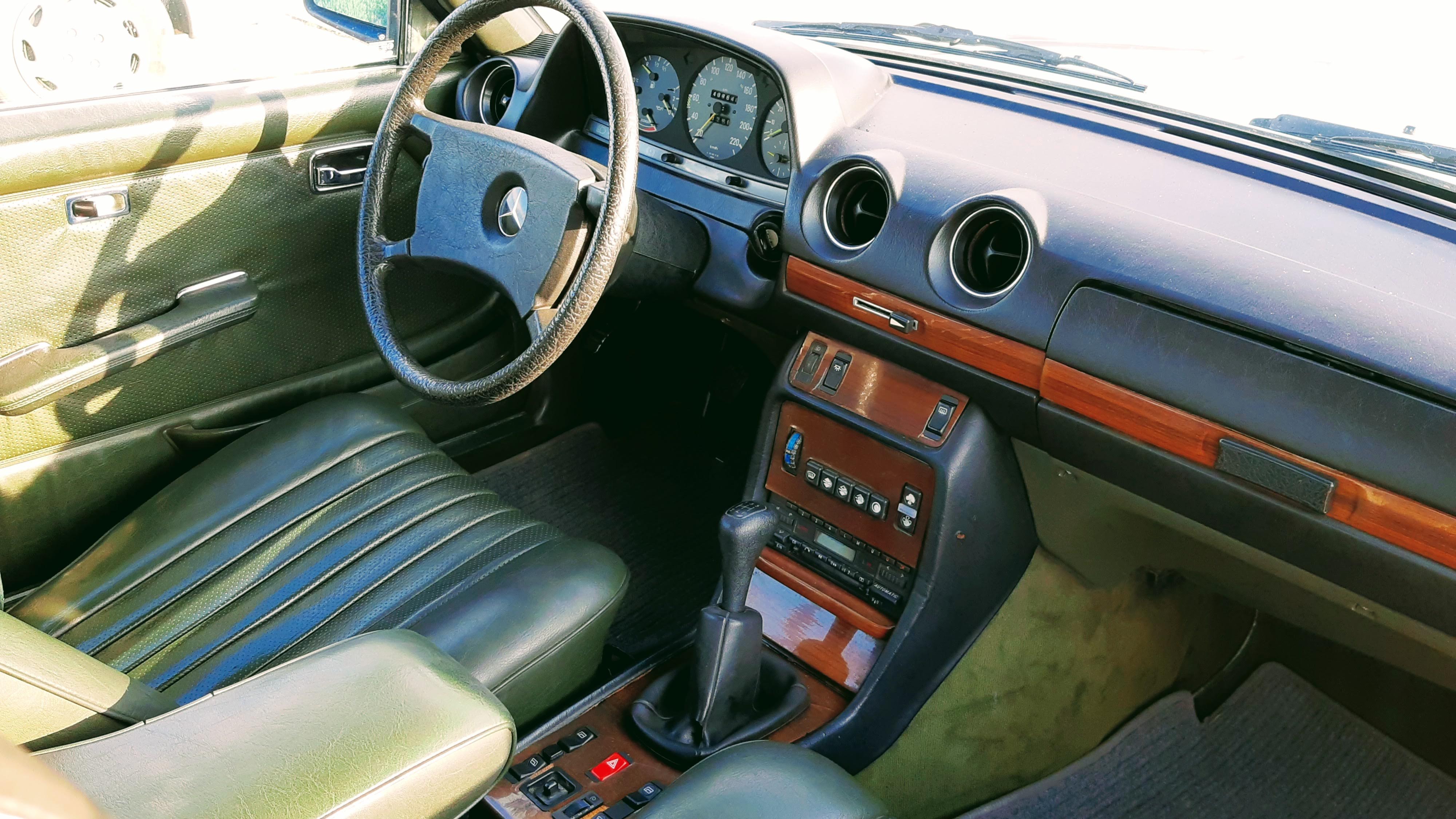 AUTOMOBILES.CZ foto 5