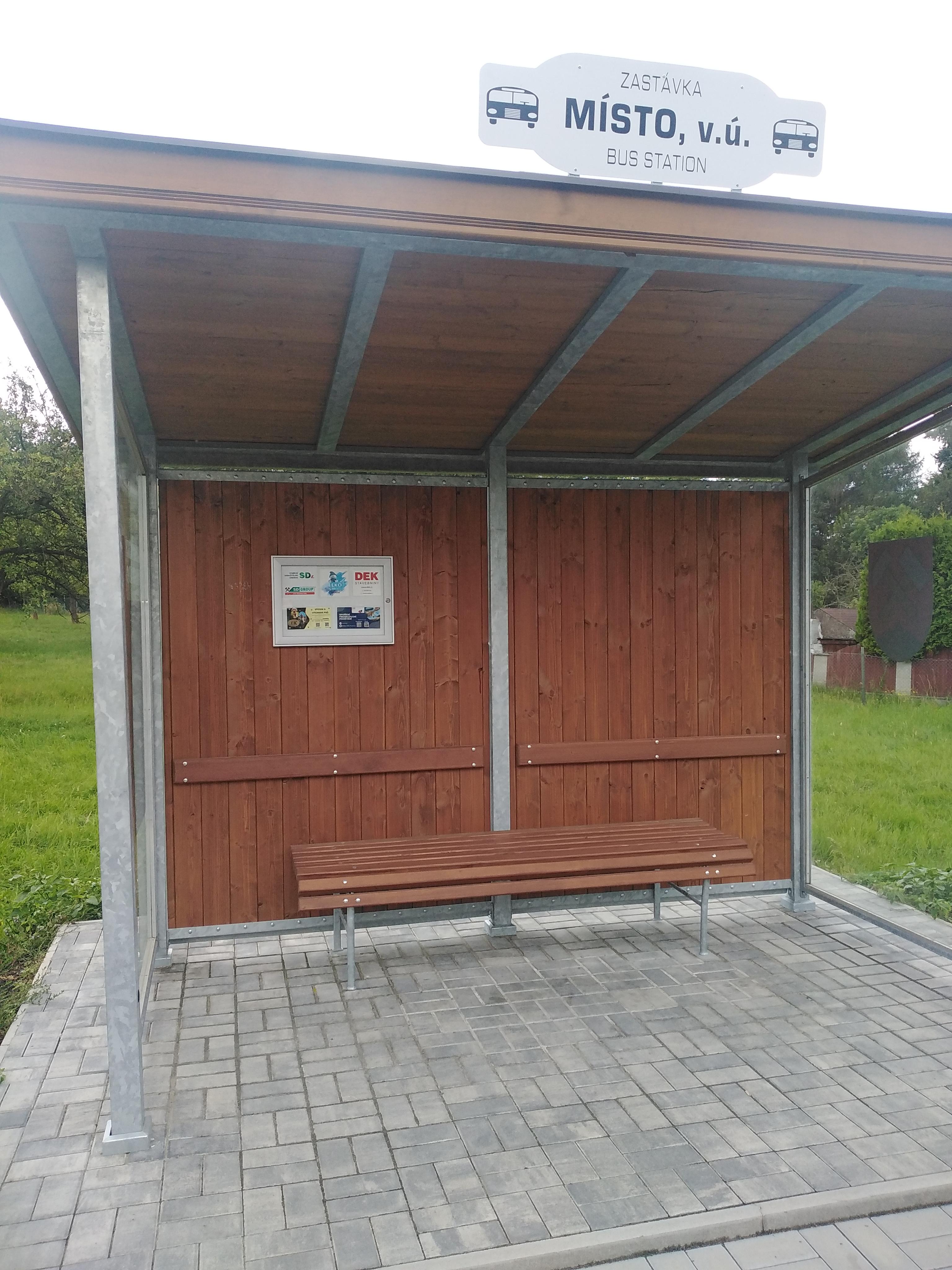 Místo - obecní úřad foto 4