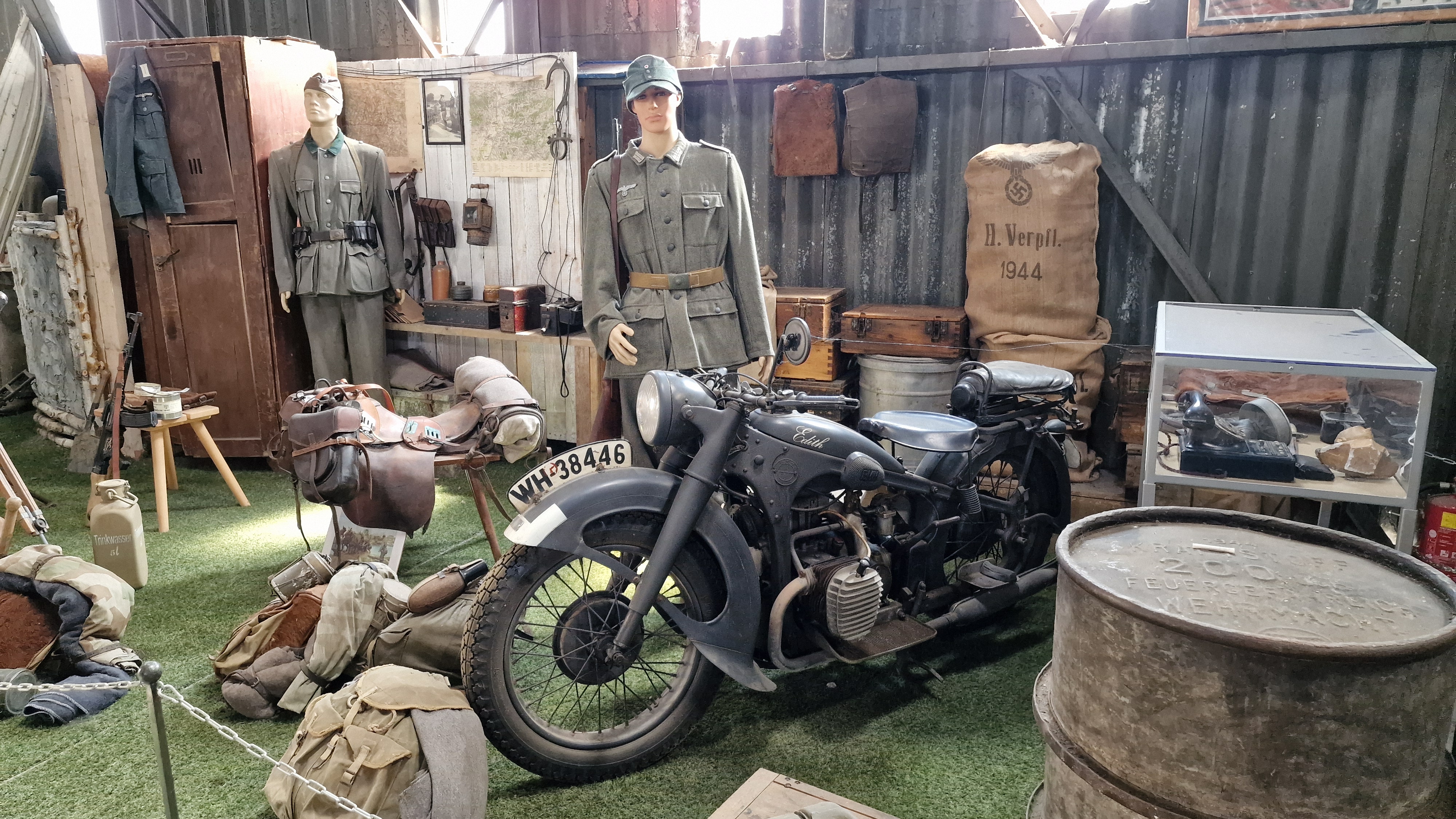 Army Muzeum Zdice foto 3