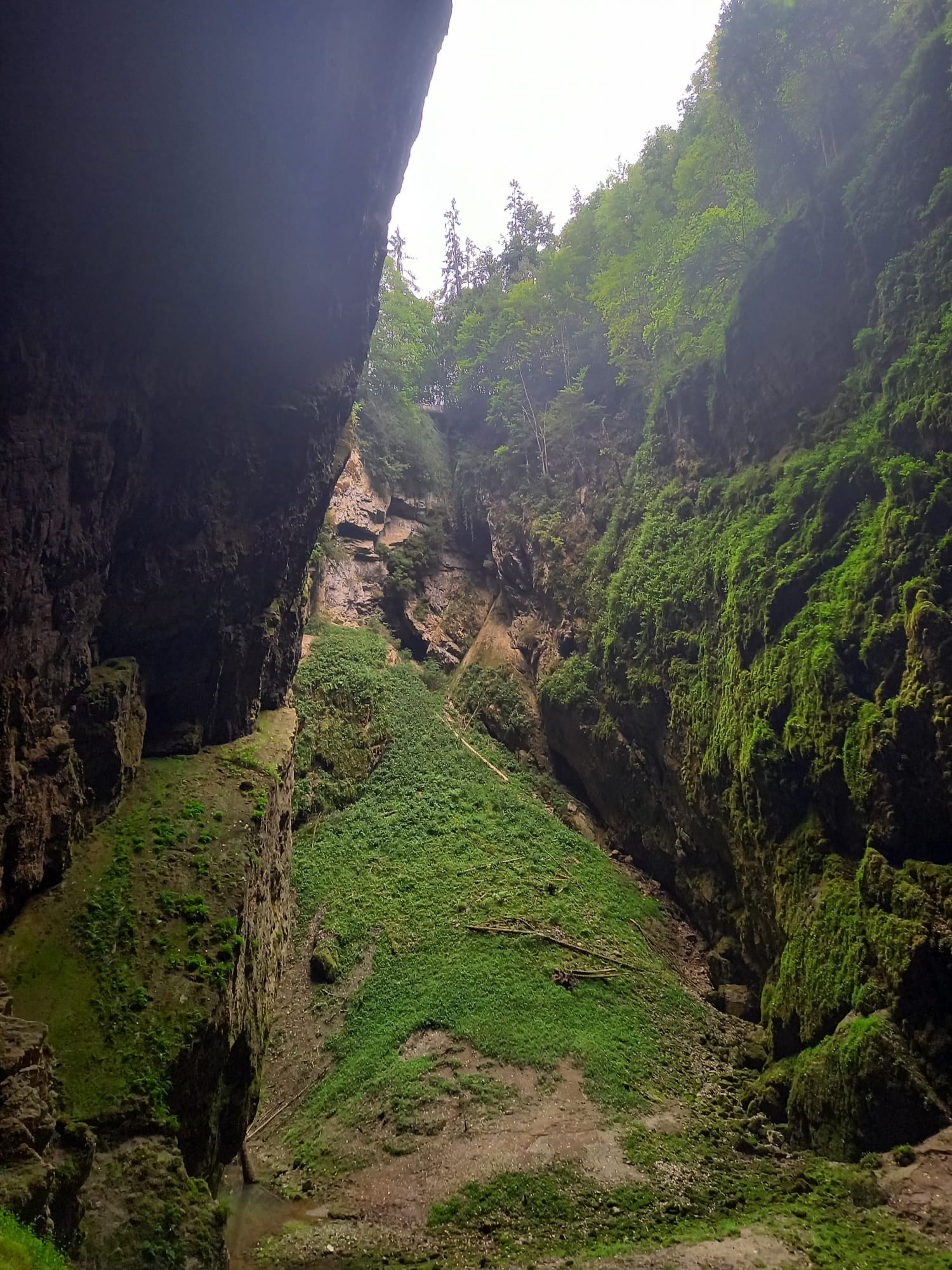Parkoviště Skalní mlýn foto 6