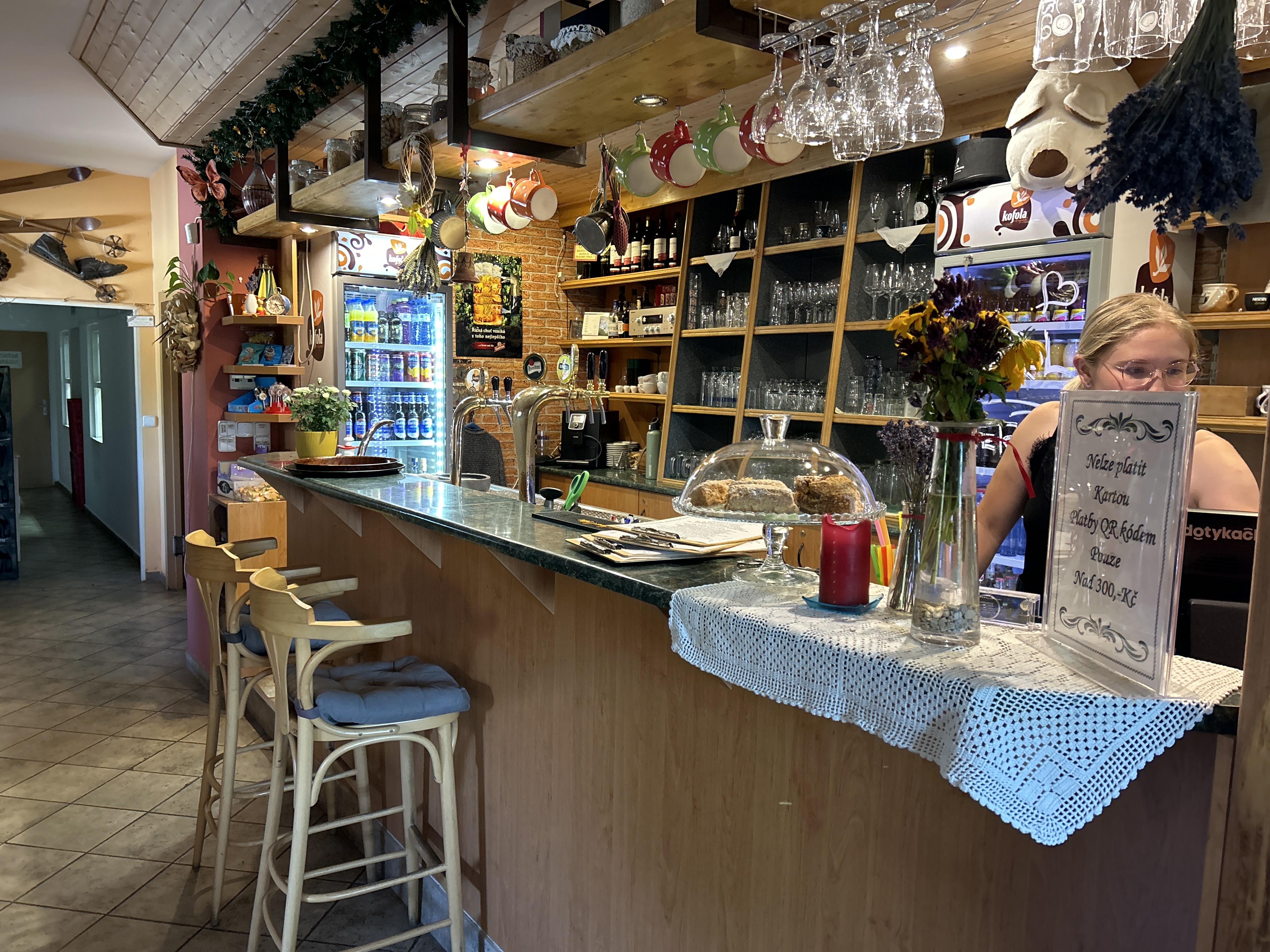 Restaurace Na Rozcestí foto 2