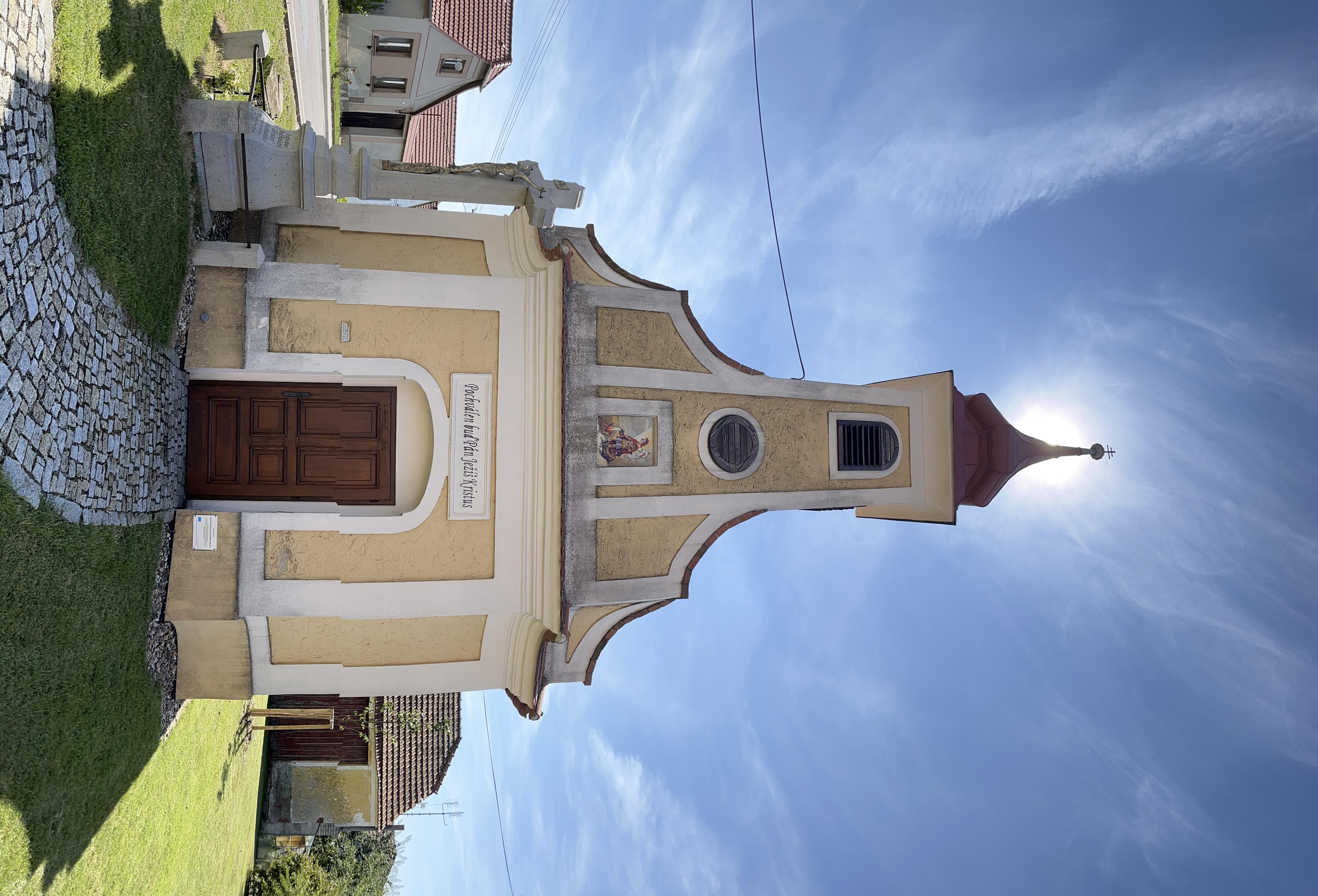 Třebelovice - obecní úřad foto 1