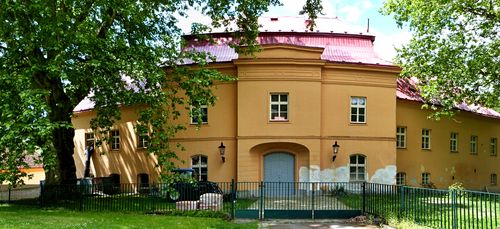 Fotogalerie • Zámek Běstvina (Zámek) • Mapy.cz