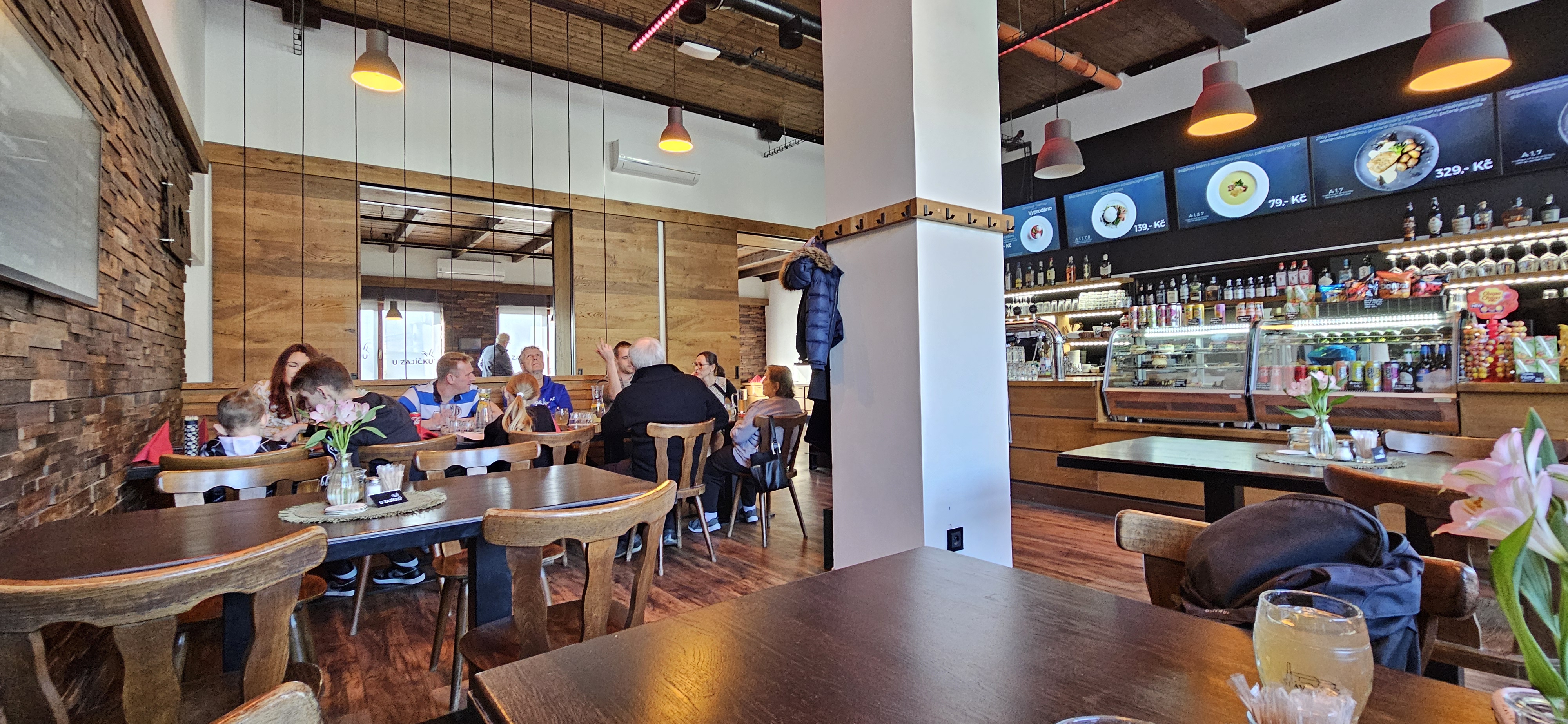 Restaurace U Zajíčků foto 6
