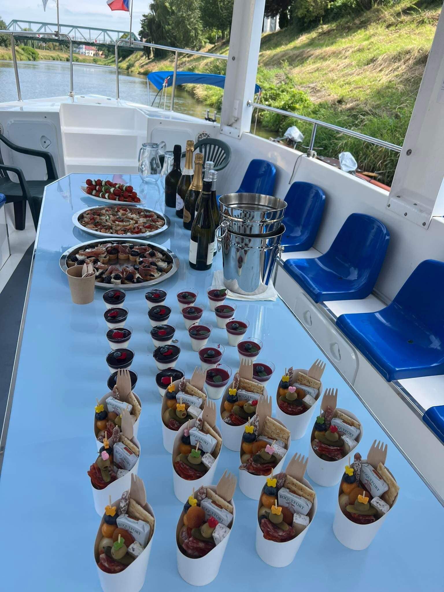 Nevinný catering foto 2