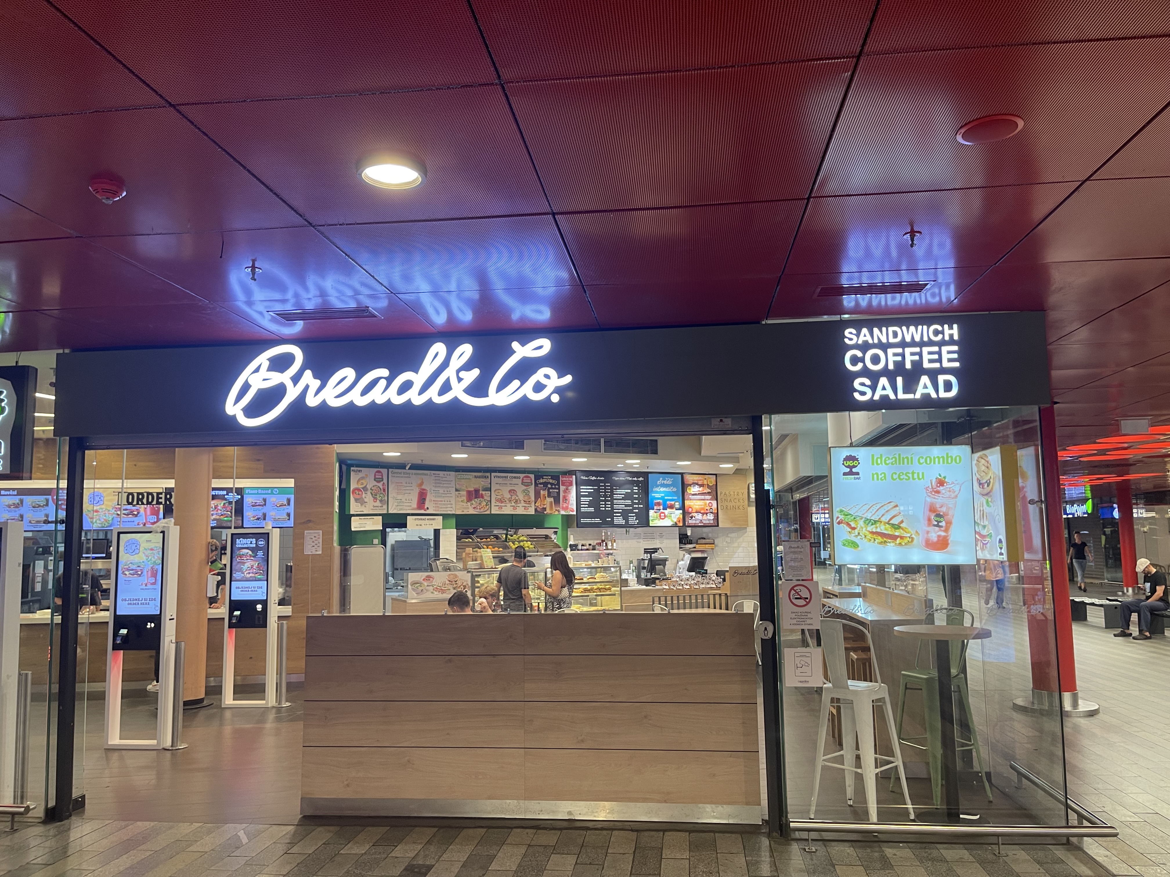 Lagardere Travel Retail, a.s. foto 1