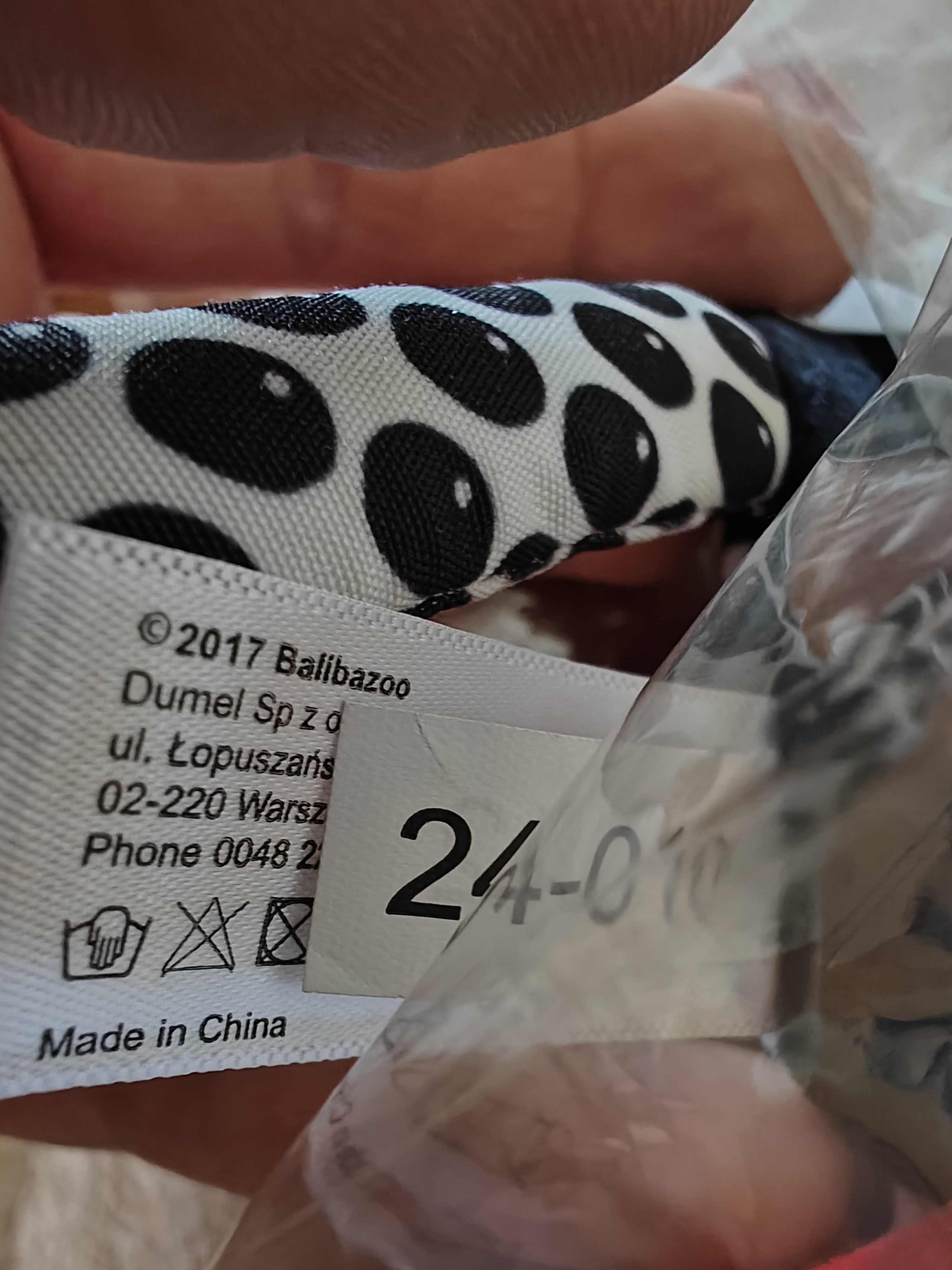 Černá na bílé foto 6