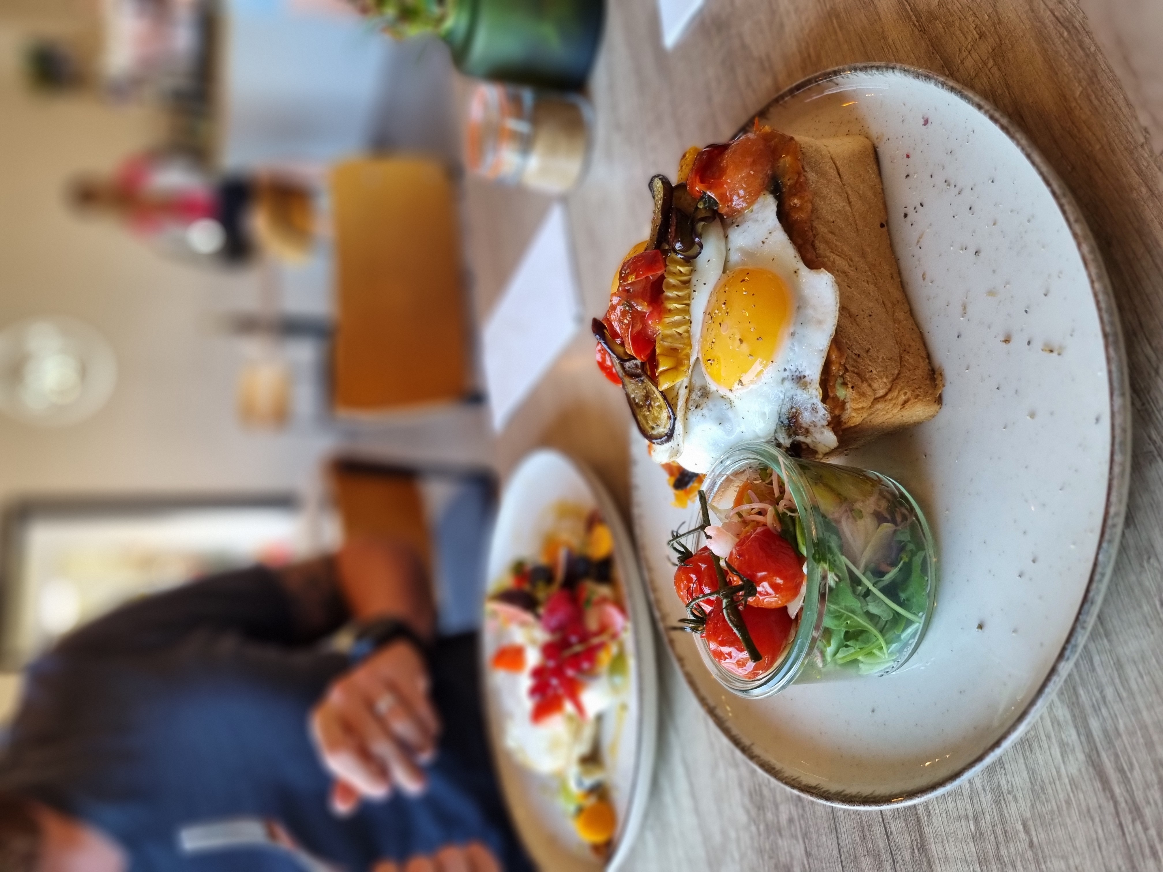 DOKOLA KAFE foto 2