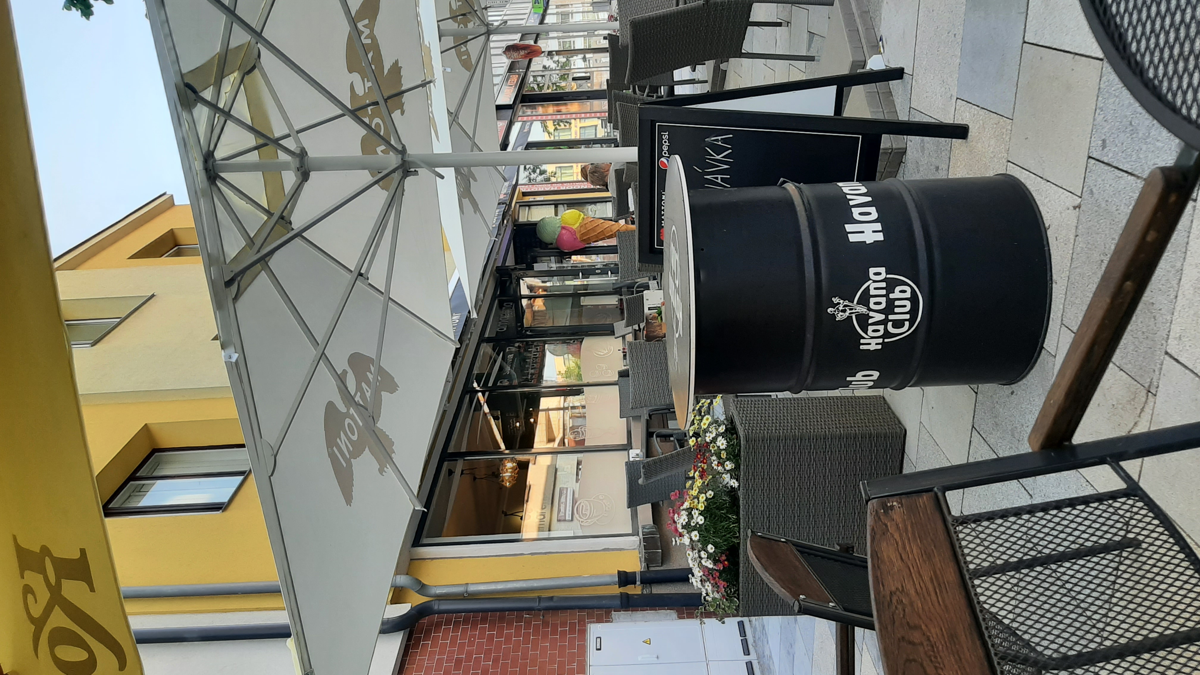 Cukrárna amarena foto 6