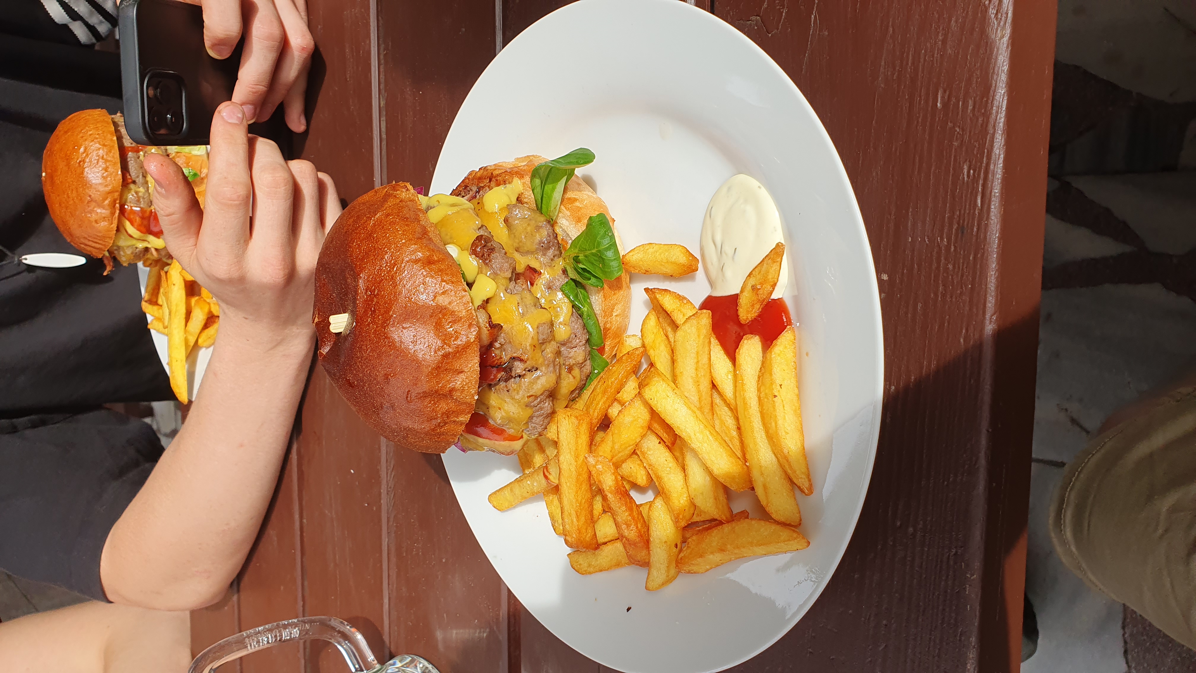 Dolly Burger foto 3