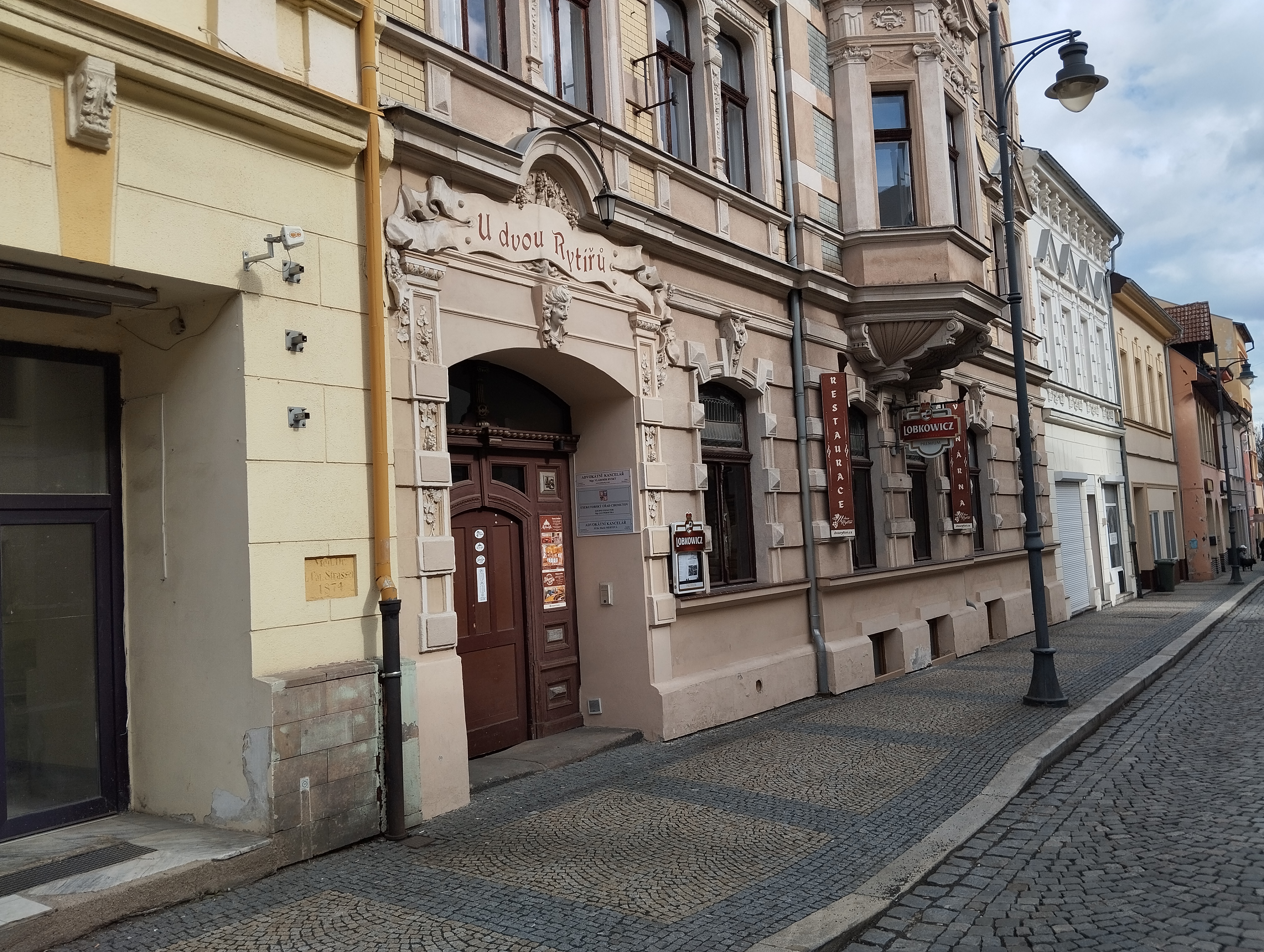 Vinárna Restaurant U Dvou rytířů foto 3