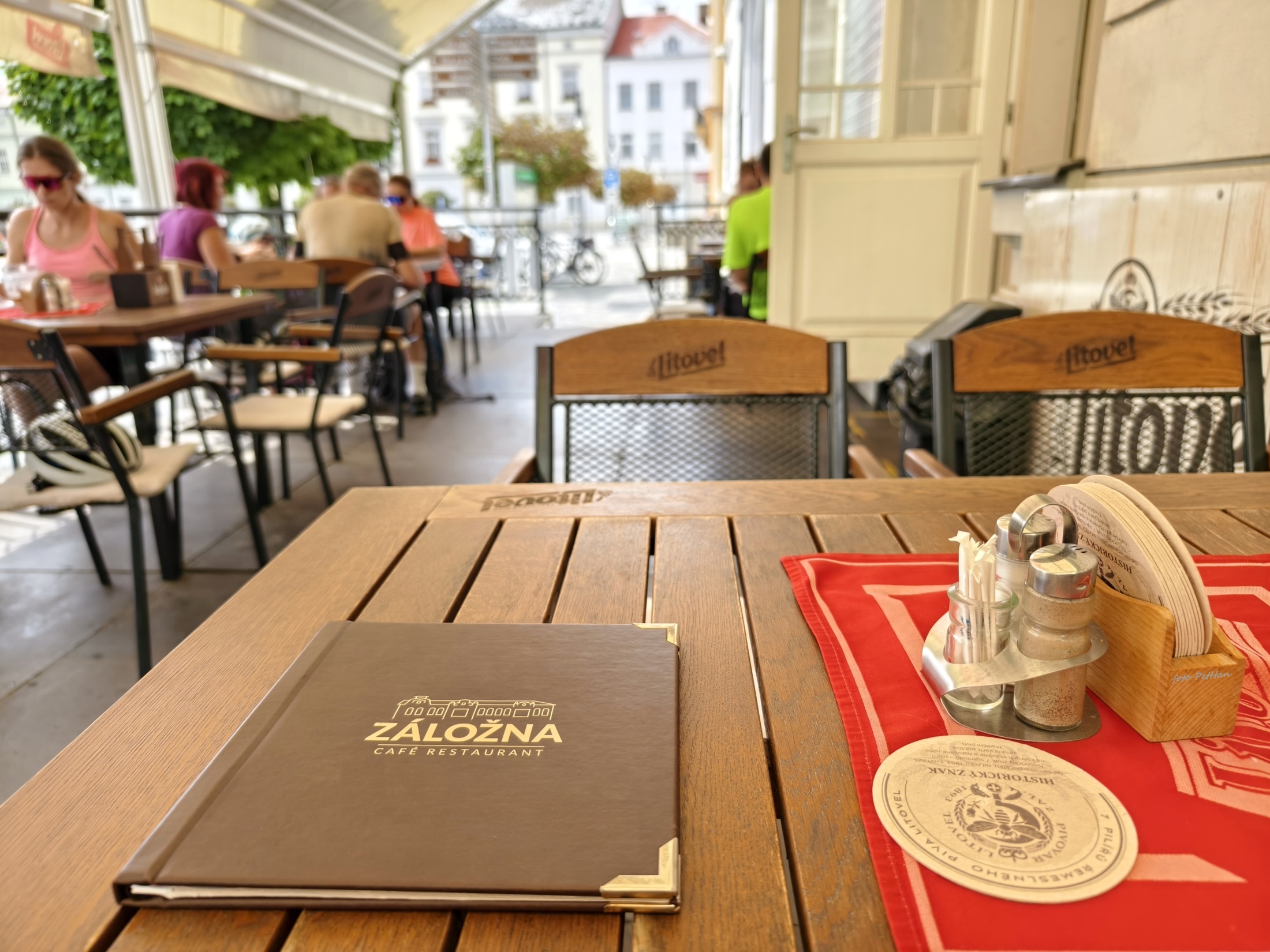 Café Restaurant Záložna foto 2