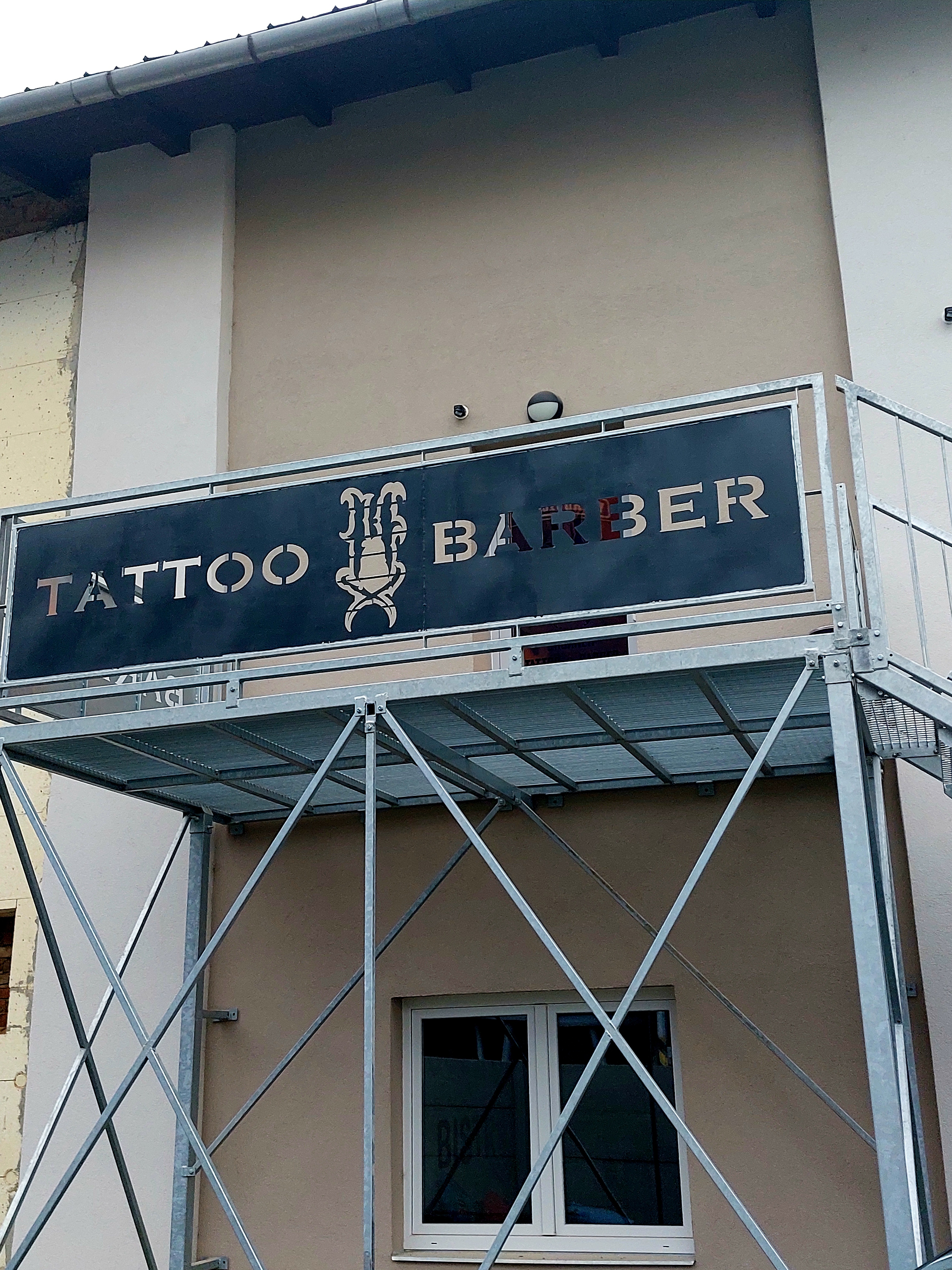 URBÁNEK TATTOO & BARBER foto 1