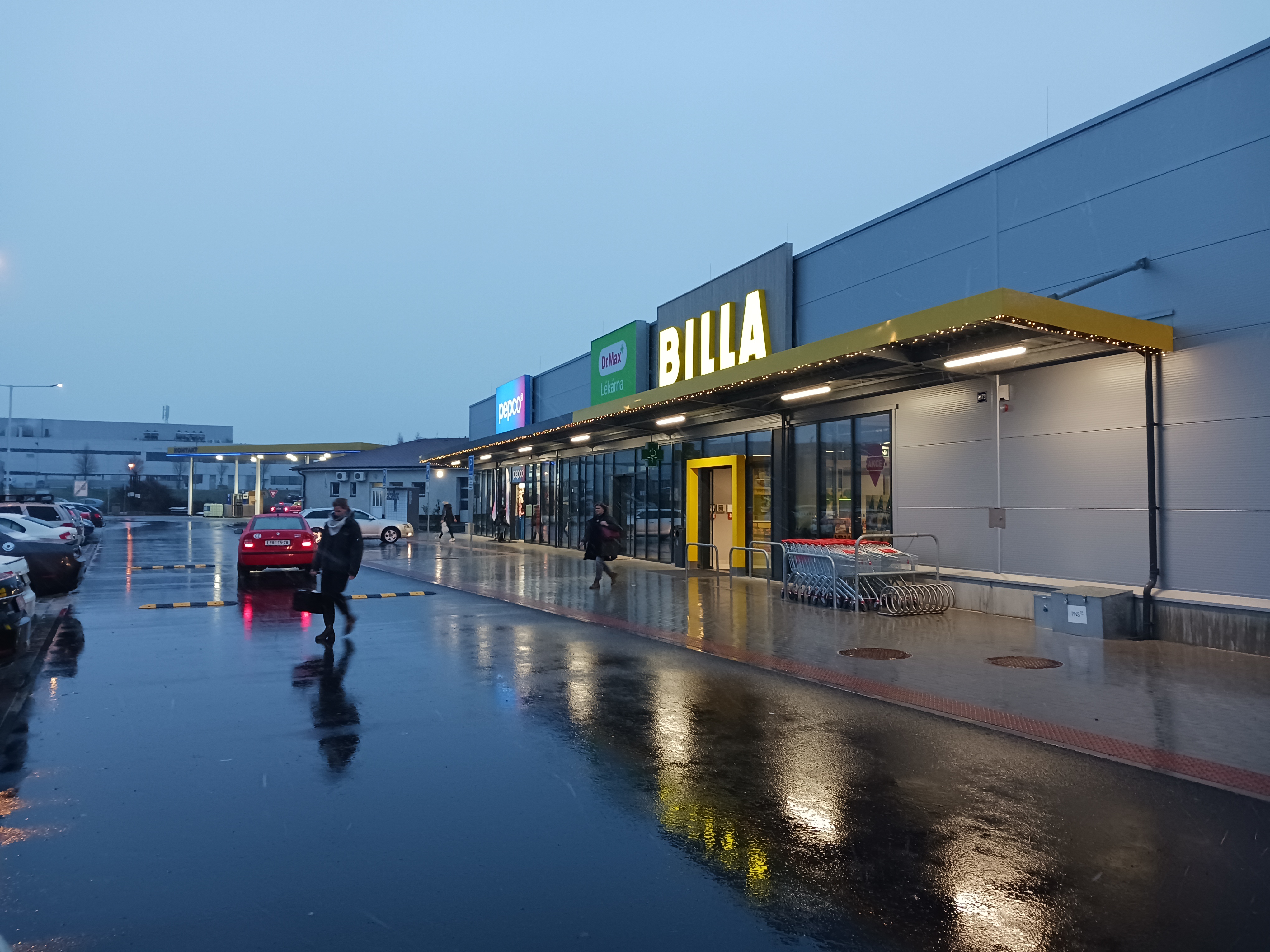 BILLA foto 6