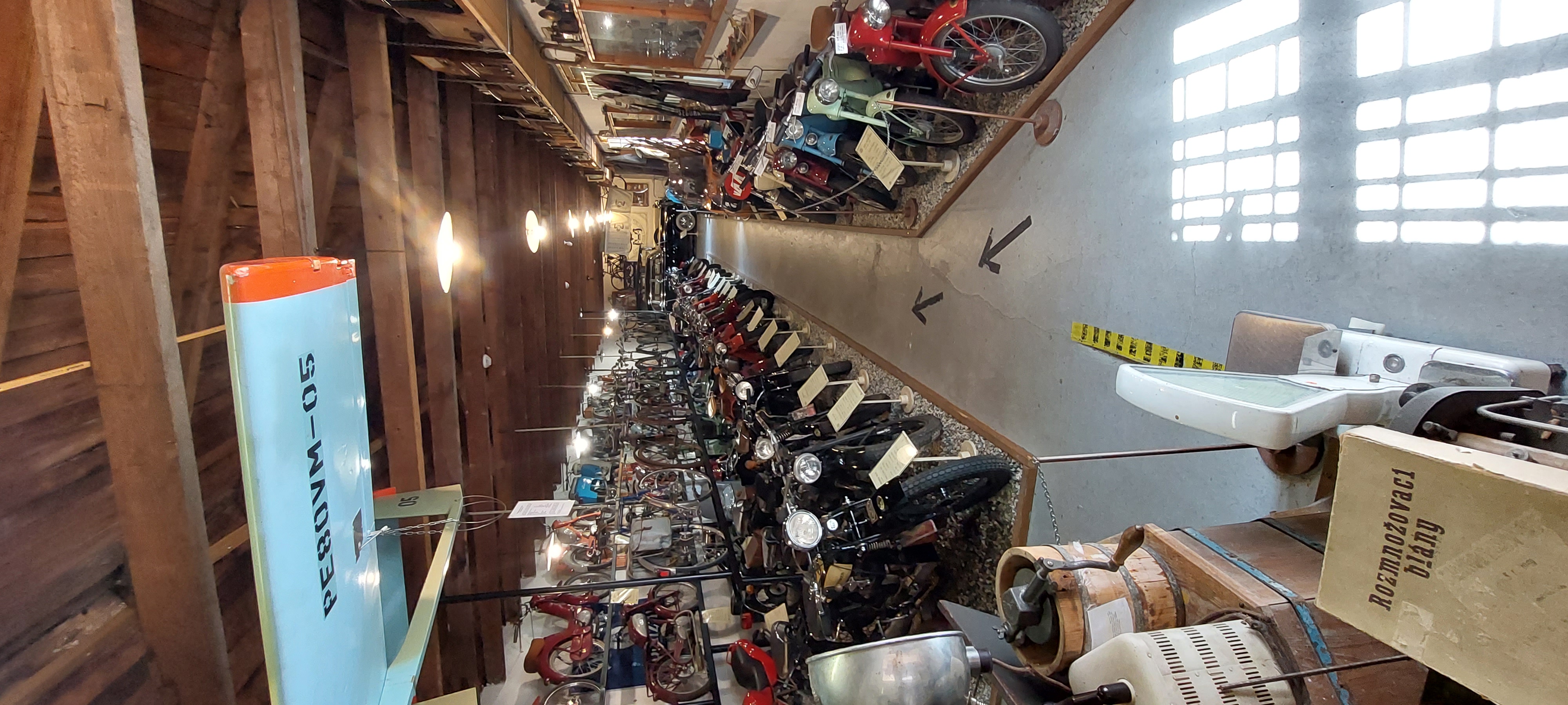Auto - moto veterán muzeum foto 5