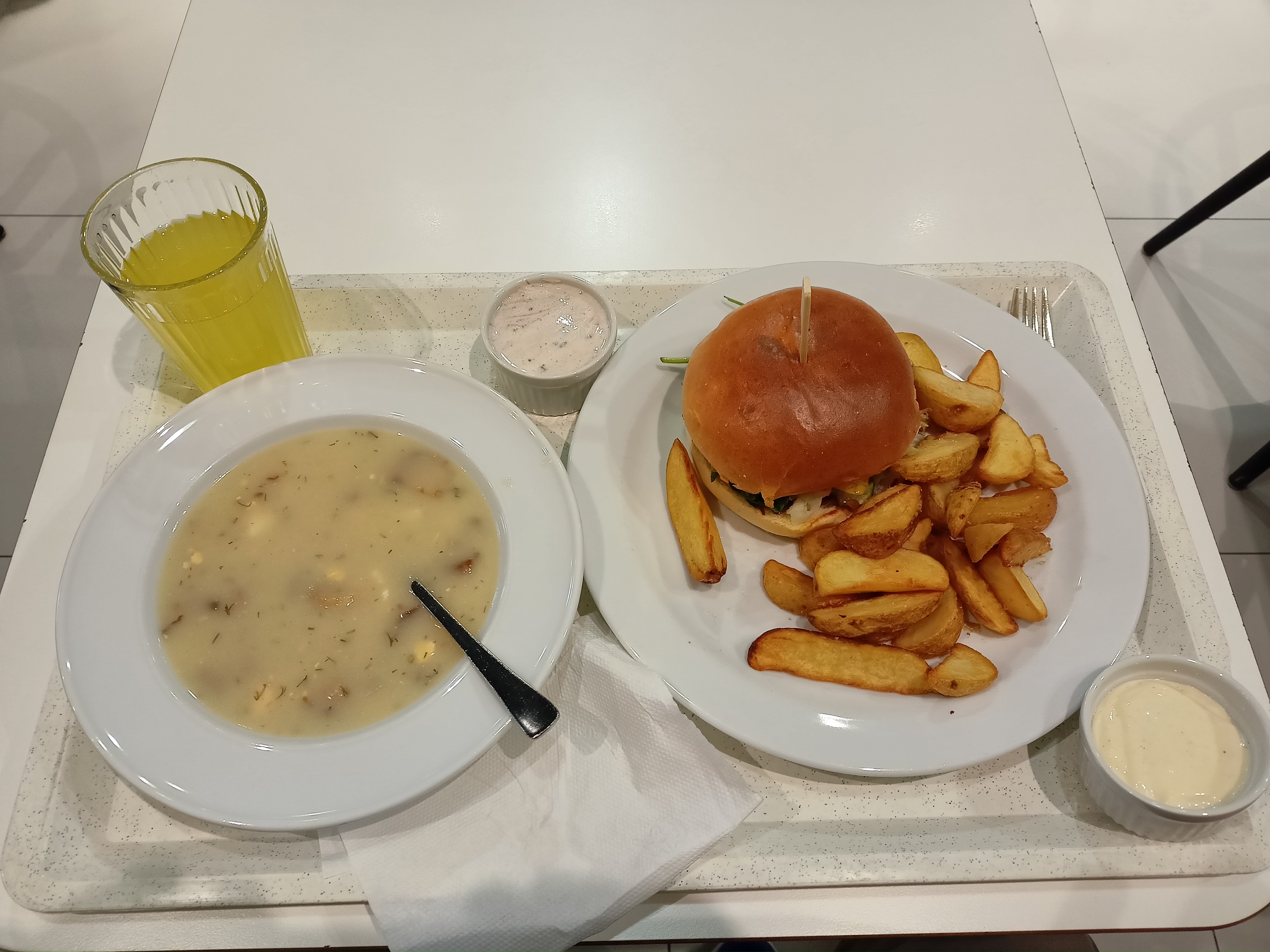 Restt jídelna foto 2