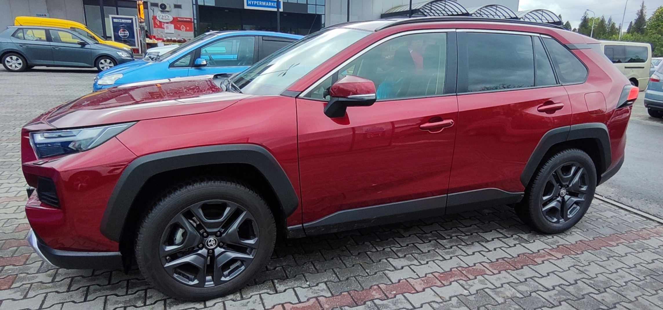 Emil Frey - Ojeté vozy - Černý Most foto 6